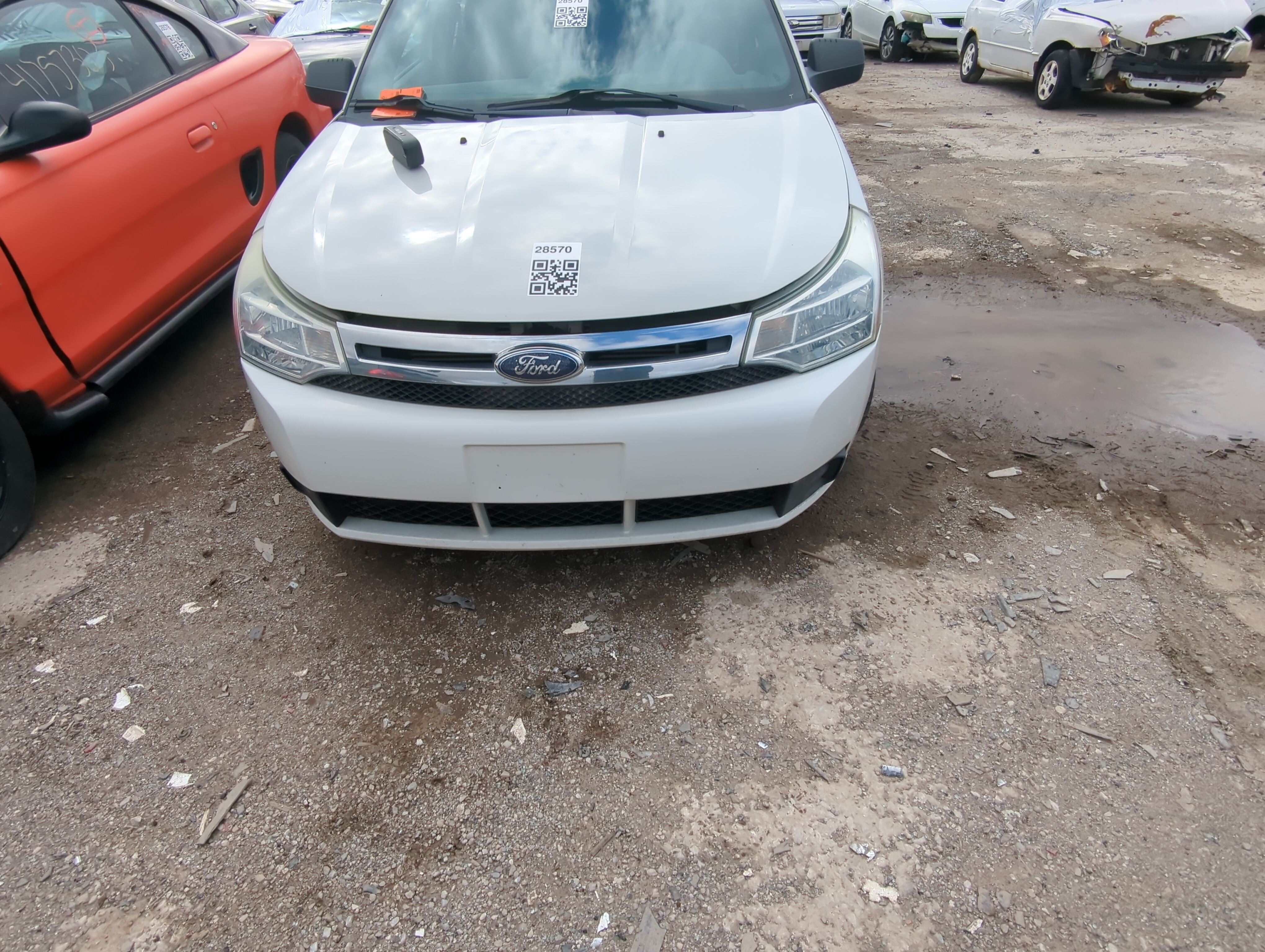 Picture of 2008-2011 Ford Focus Front Bumper - Oem 874614