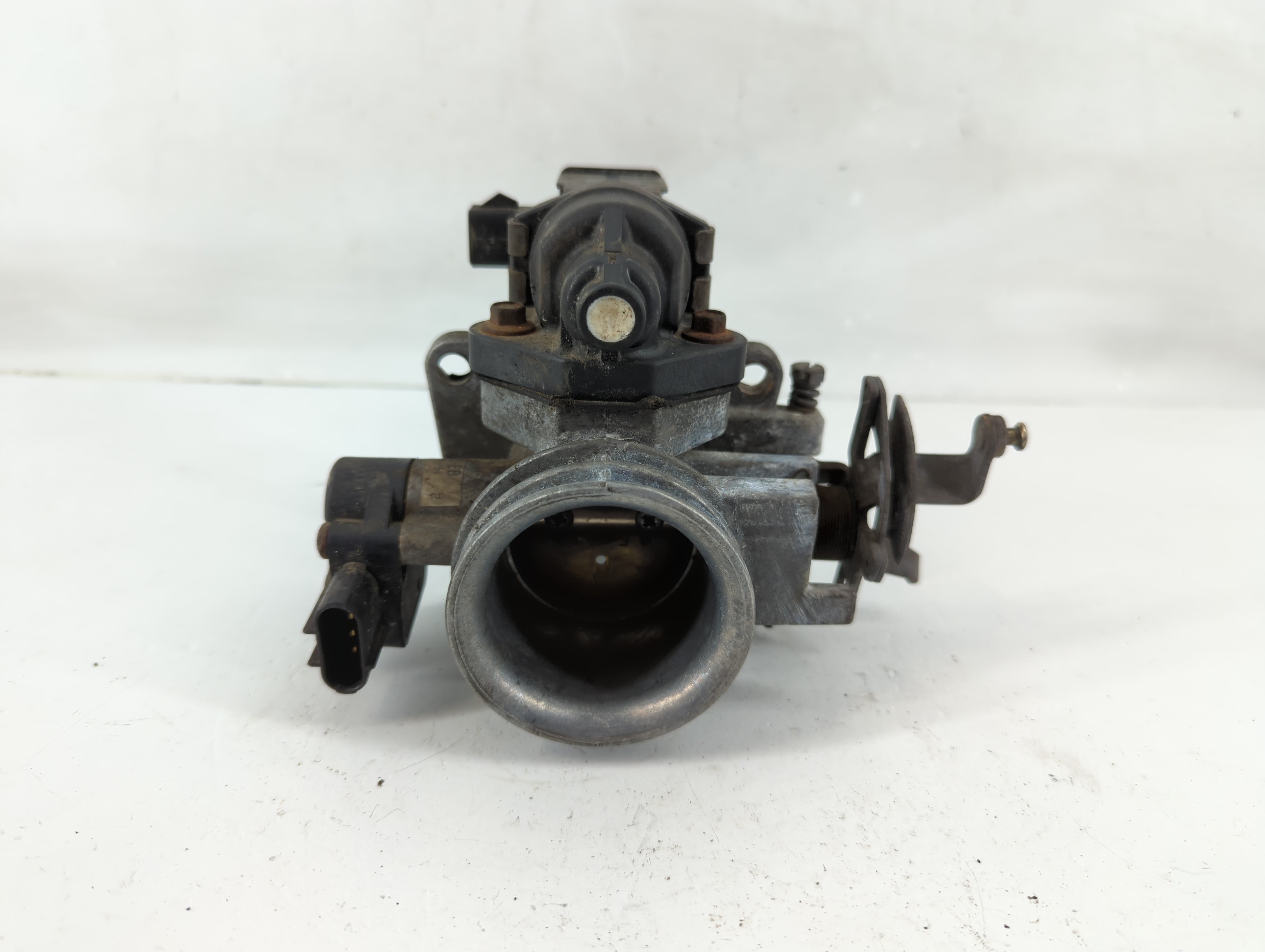 1994-1995 Ford Mustang Throttle Body 874934 - Oemusedautoparts1.com