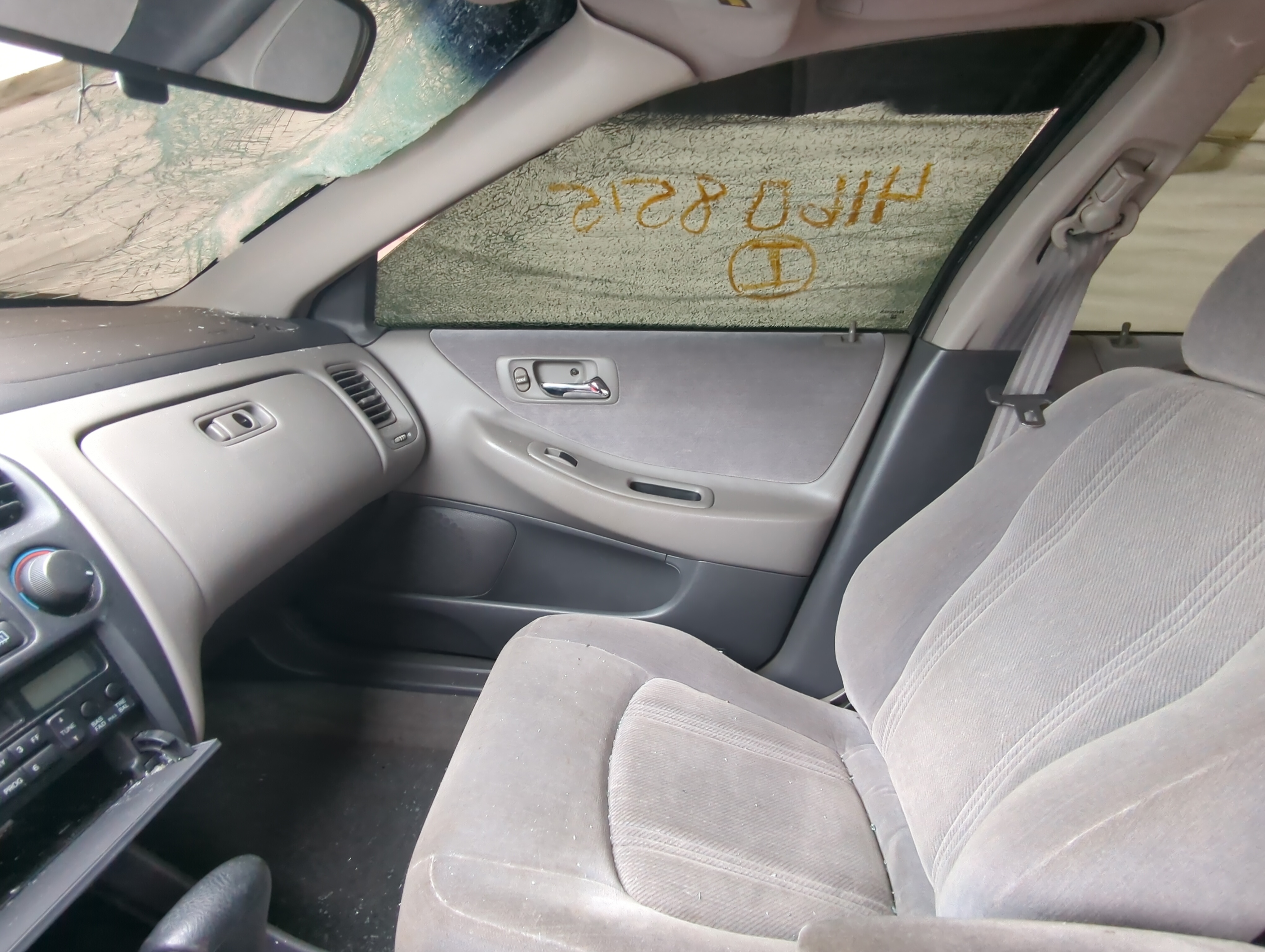 Picture of 1999 Honda Accord Front Right Passenger Interior Door Panel Trim 875140