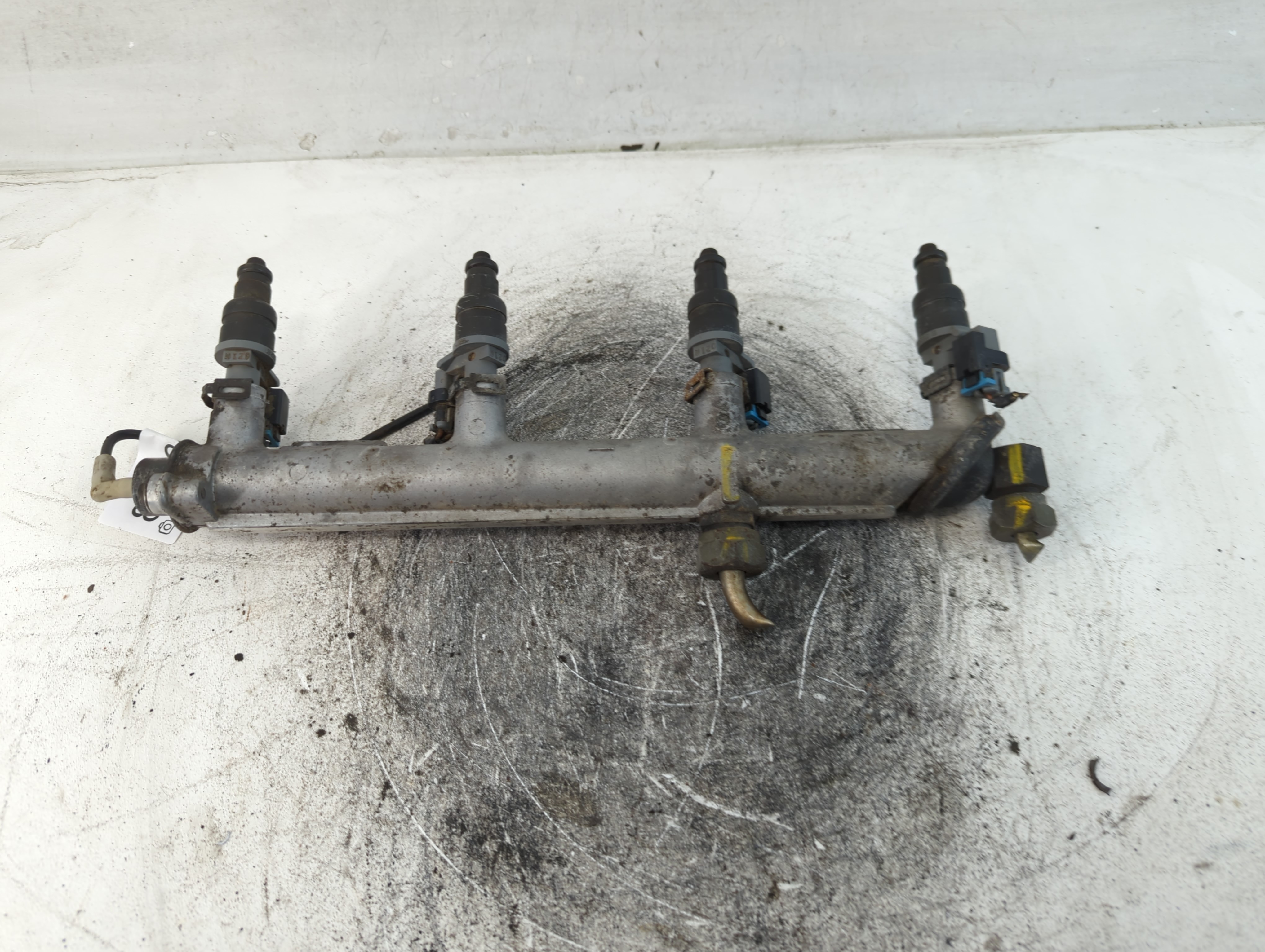 2005 Pontiac Grand Am Fuel Injector 875241 - Oemusedautoparts1.com