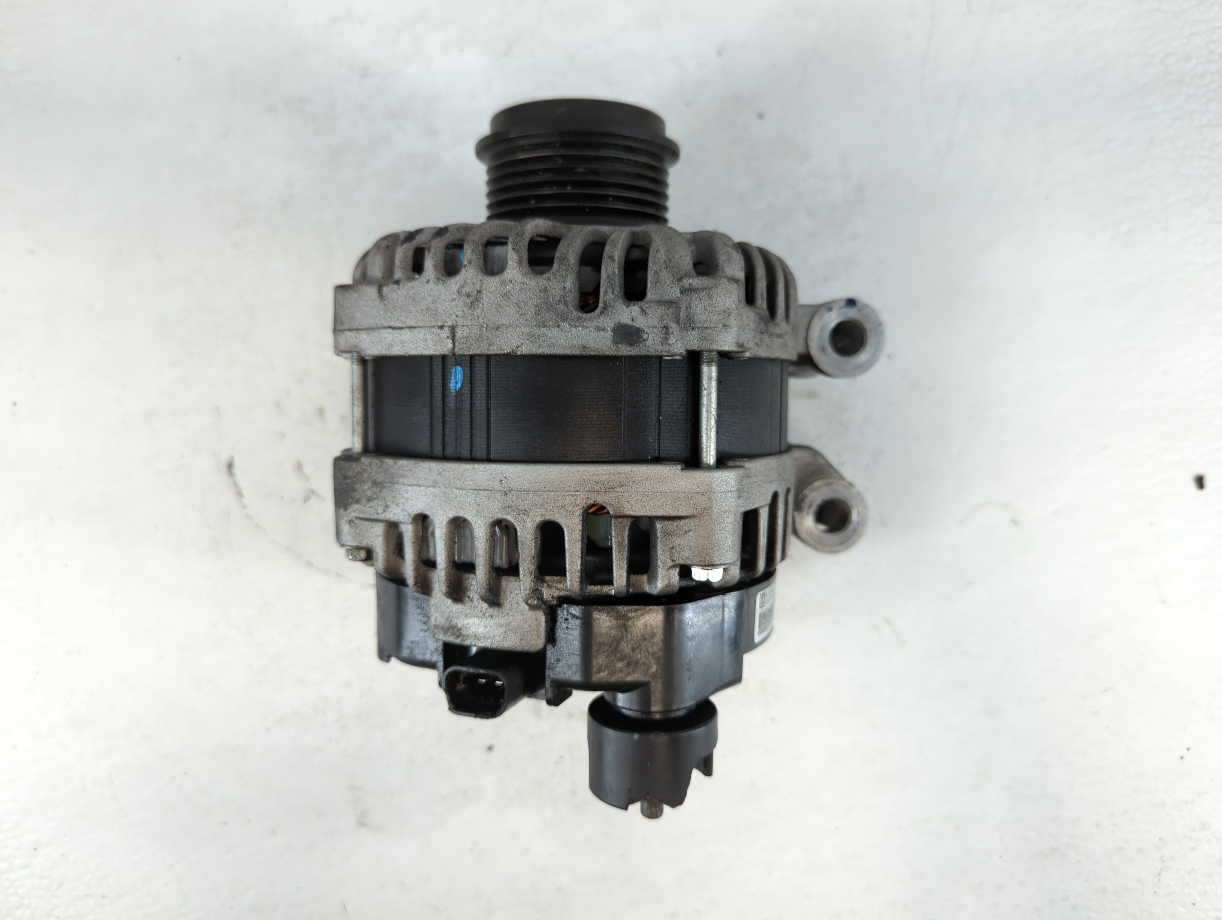 Picture of 2018 Chevrolet Traverse Alternator Generator Charging Assembly Engine Oem 875272