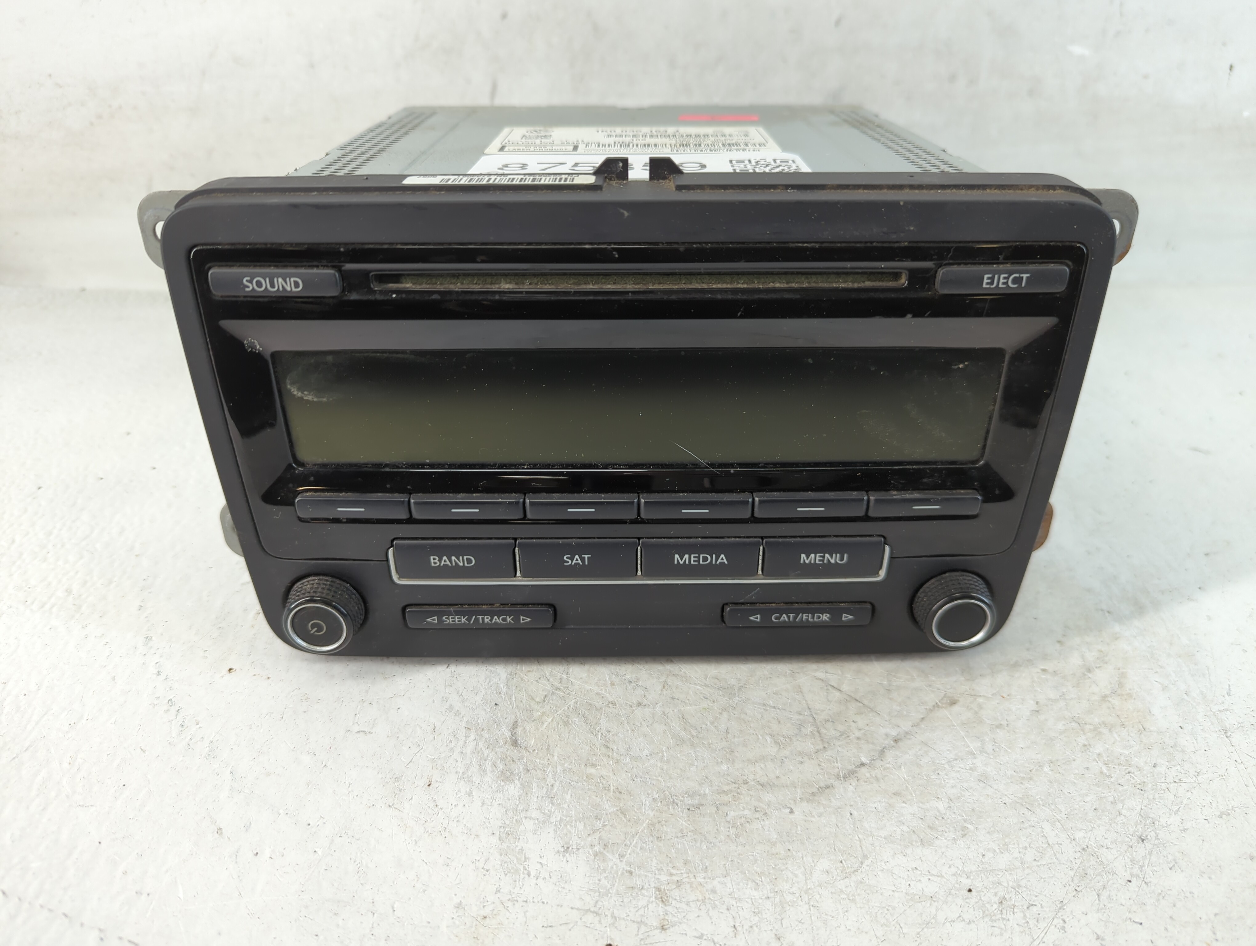 2012-2017 Volkswagen Jetta Am Fm Cd Player Radio Receiver 875359 - Oemusedautoparts1.com