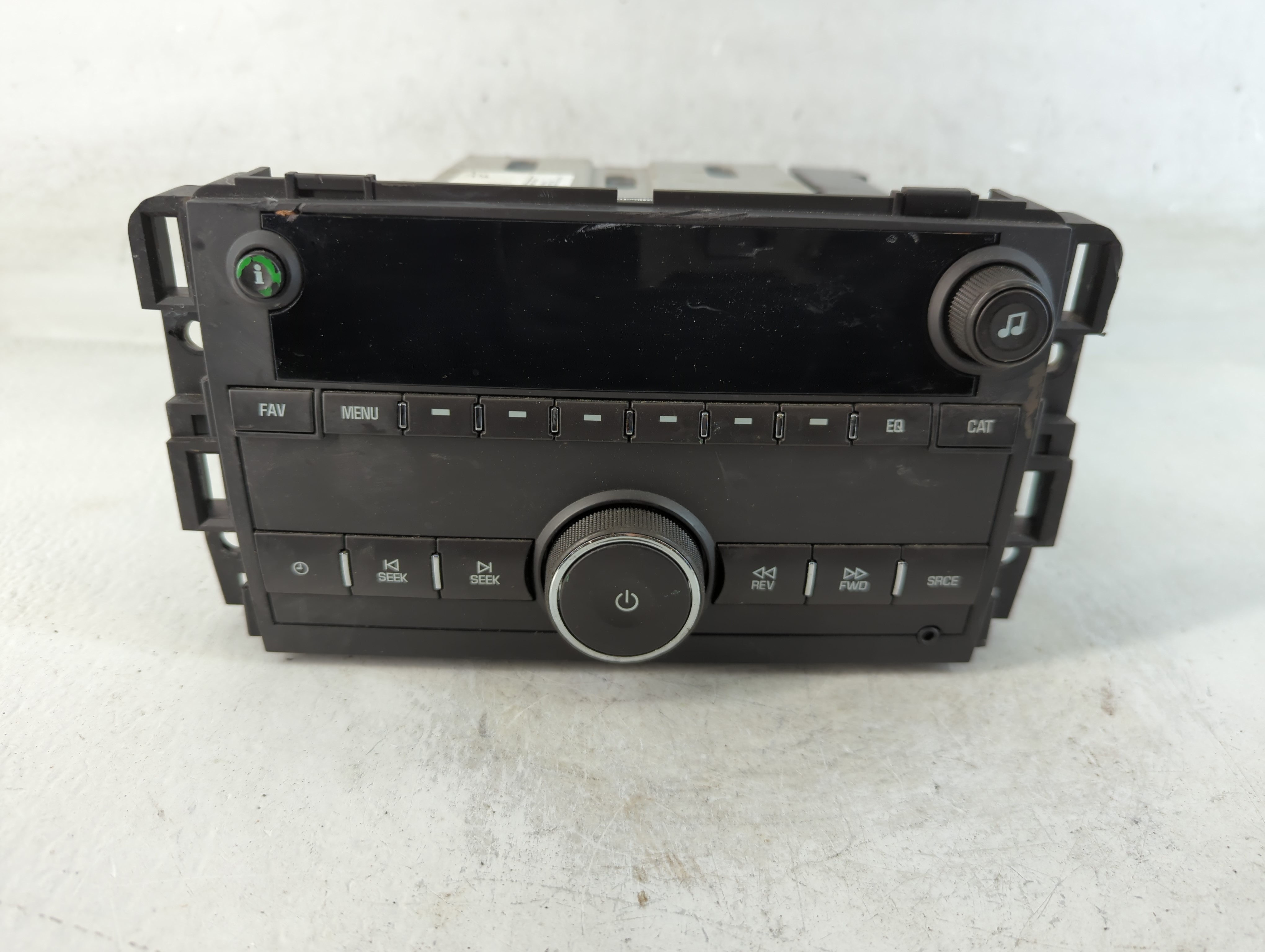 2015-2021 Chevrolet Express 2500 Am Fm Cd Player Radio Receiver 875387 - Oemusedautoparts1.com