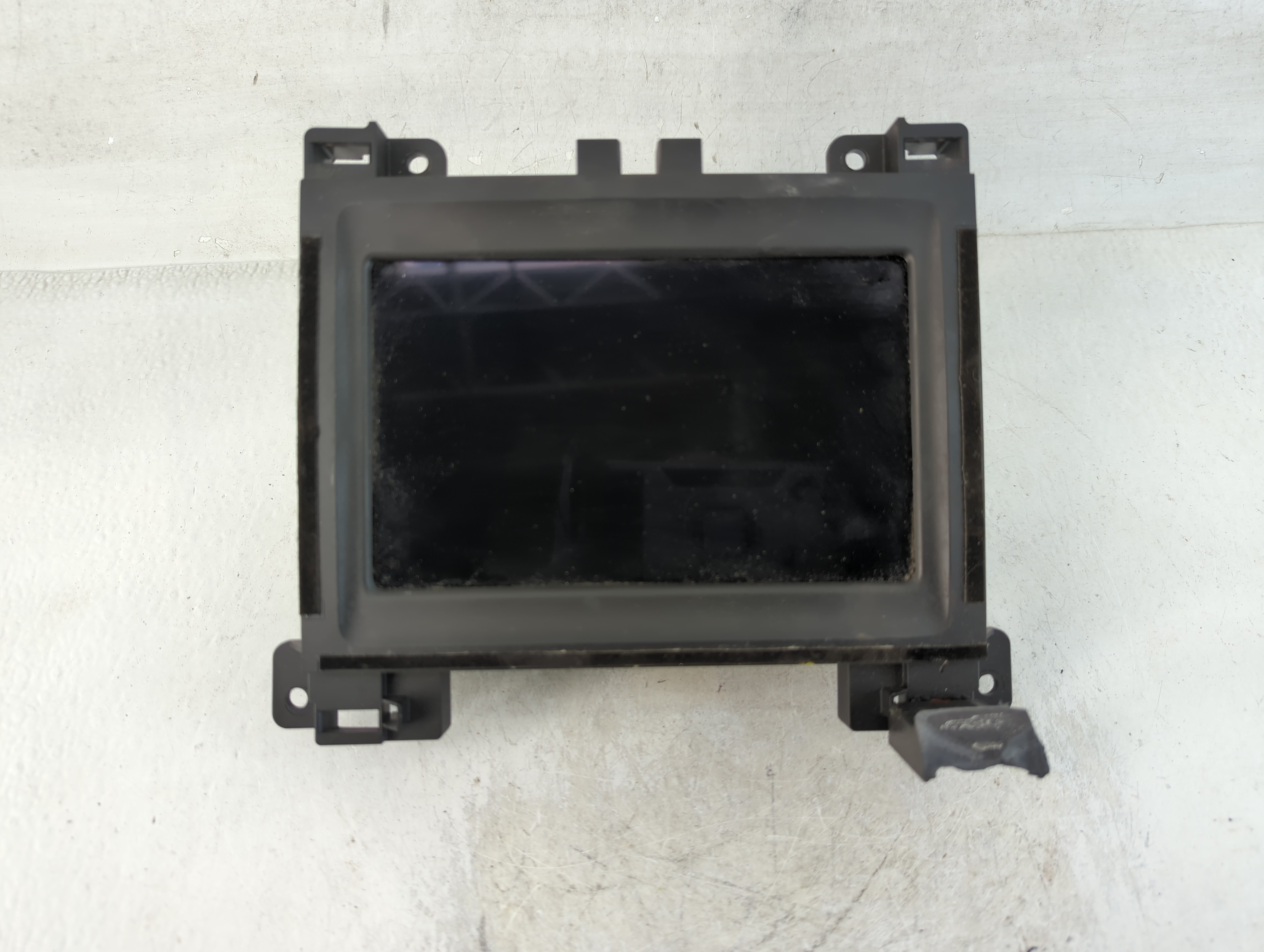Dodge Charger Am Fm Cd Player Radio Receiver 875393 - Oemusedautoparts1.com