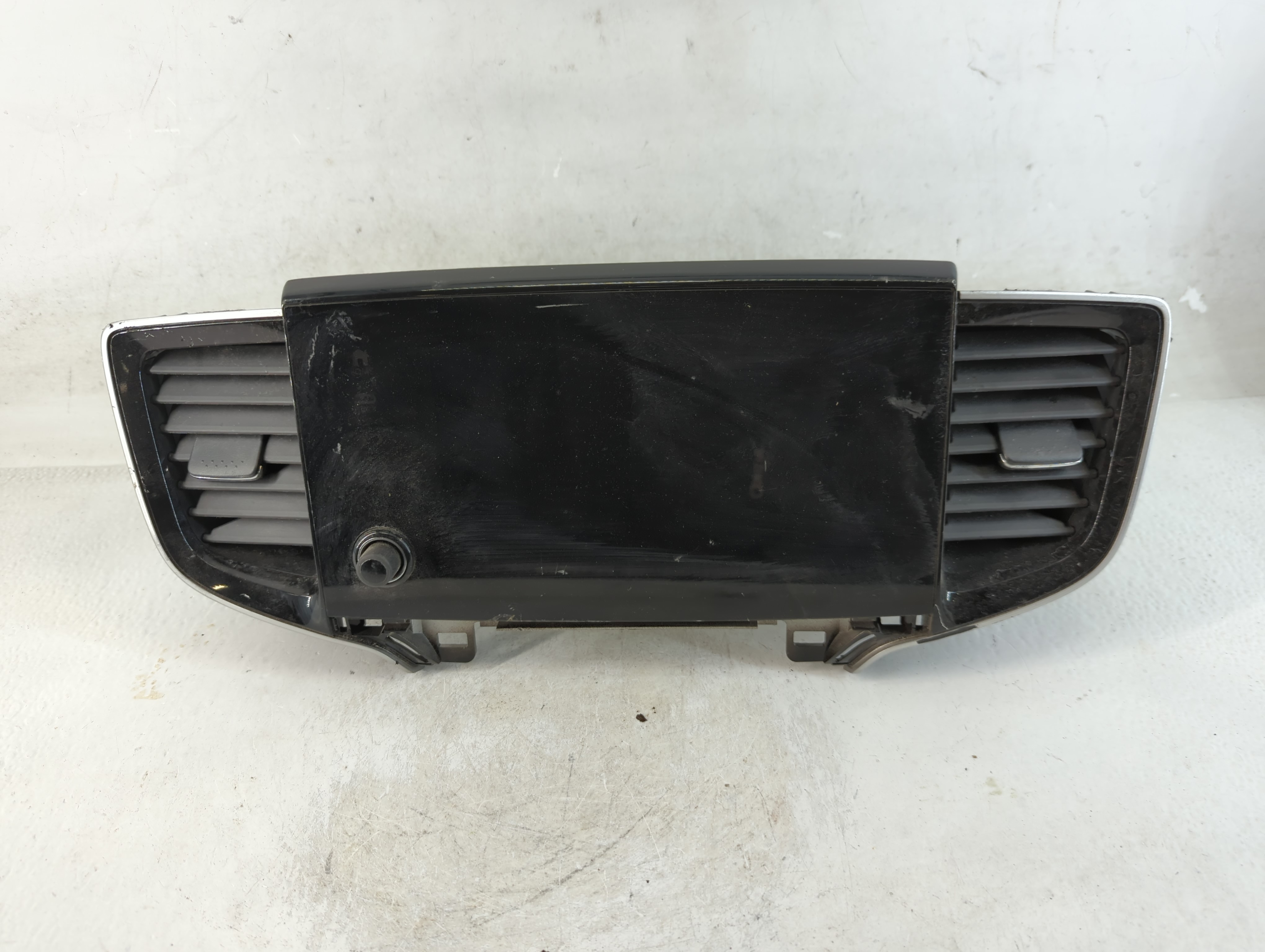 Picture of 2020-2020 Honda Pilot Am Fm Cd Player Radio Receiver 875401