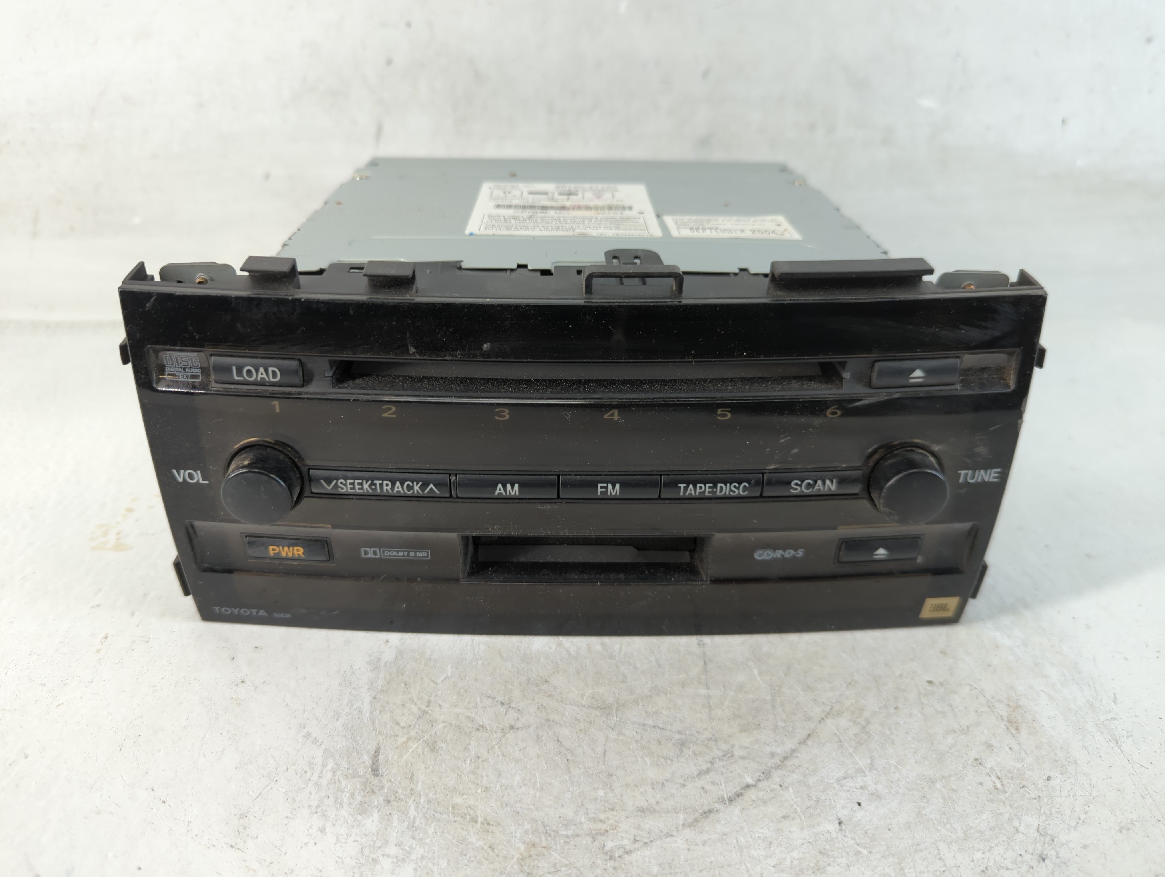 2004-2006 Toyota Prius Am Fm Cd Player Radio Receiver 875402 - Oemusedautoparts1.com