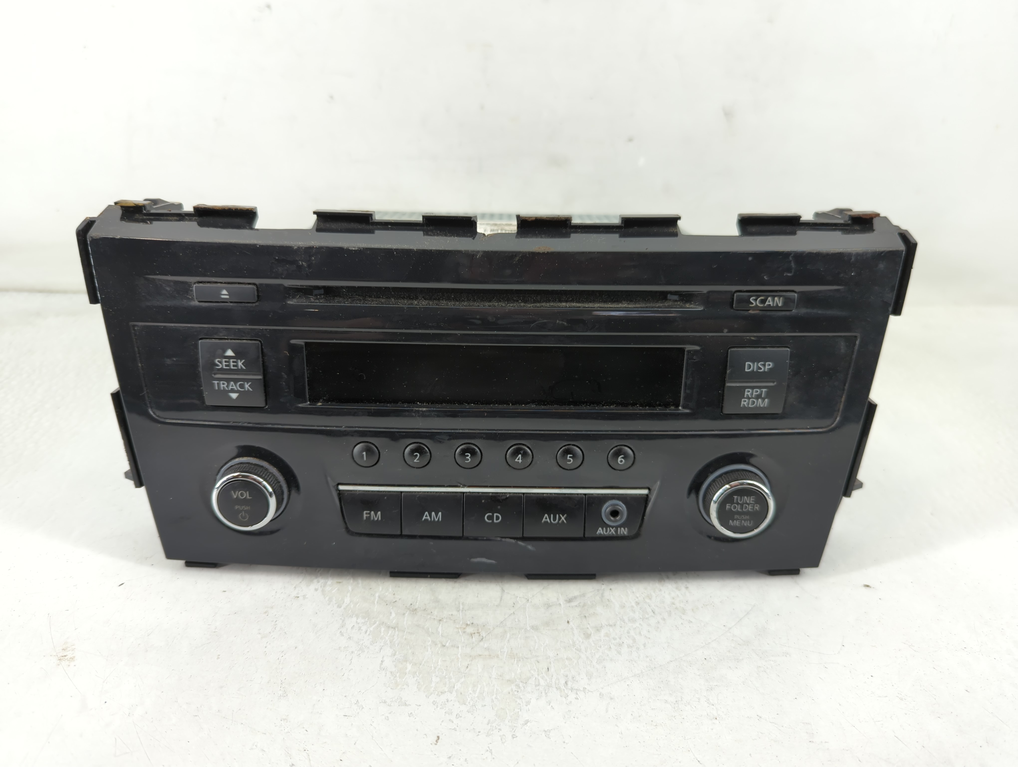 2013-2015 Nissan Altima Am Fm Cd Player Radio Receiver 875469 - Oemusedautoparts1.com