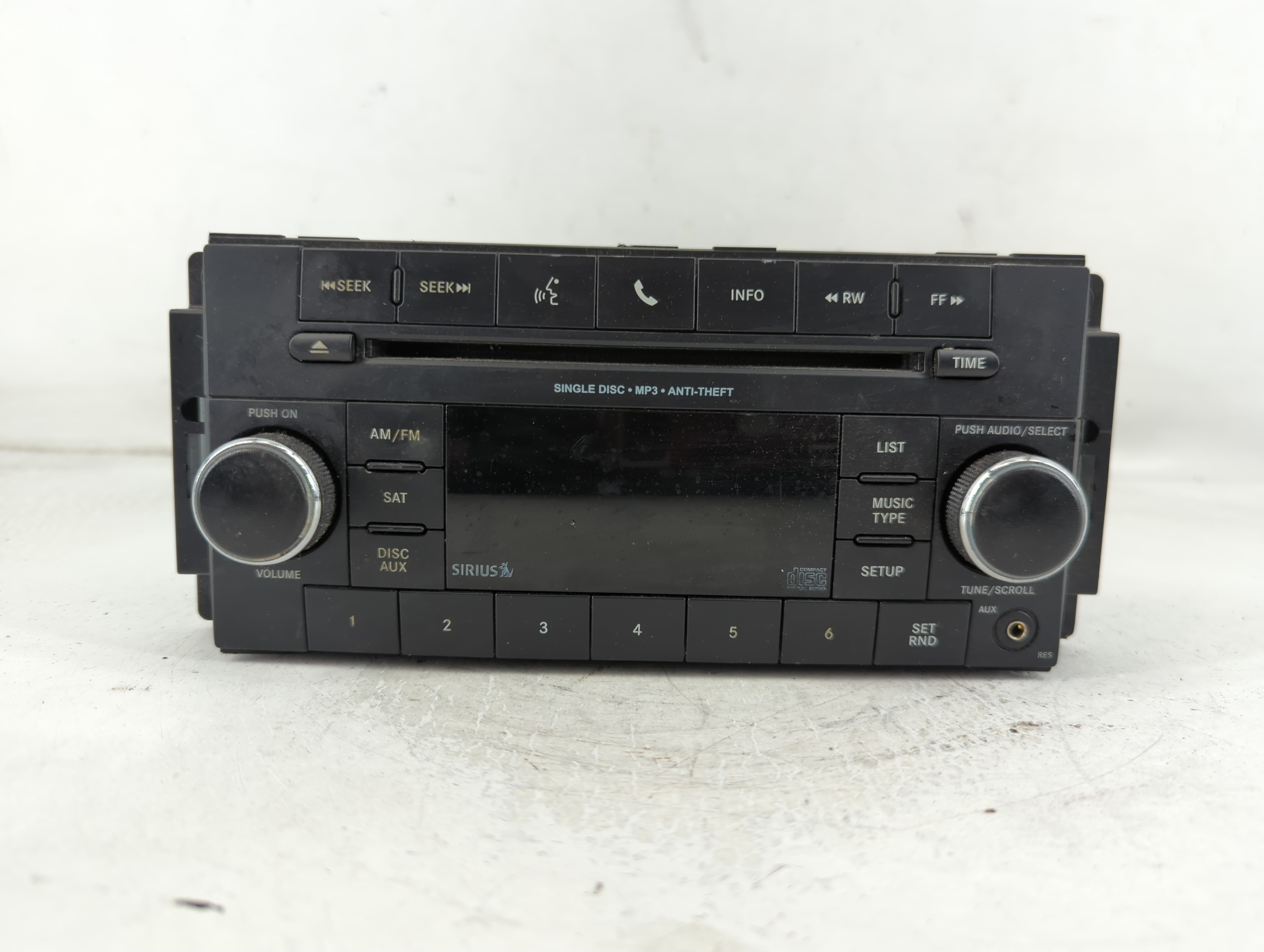 Picture of Jeep Compass Am Fm Cd Player Radio Receiver 875477