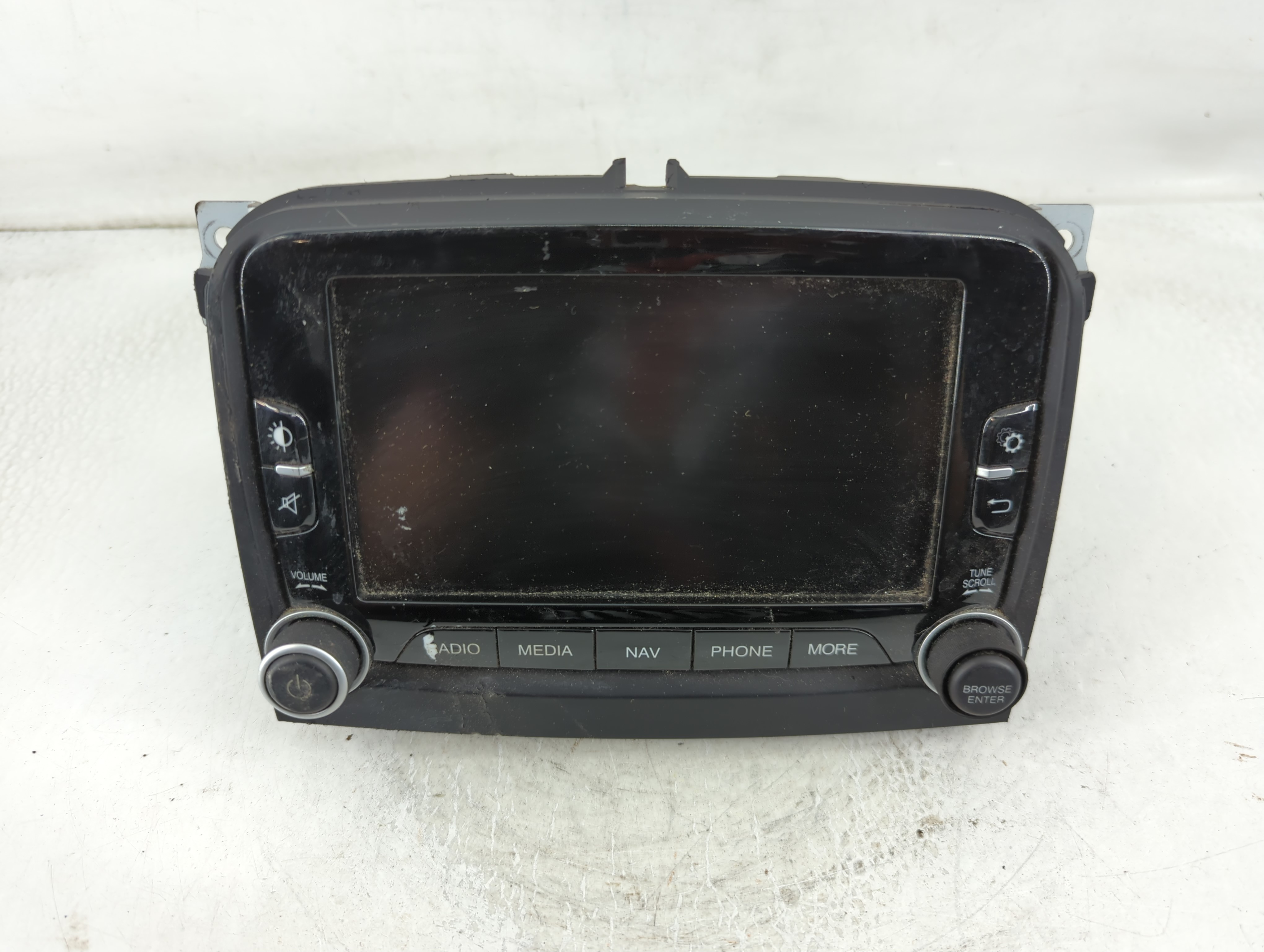 Picture of 2014 Fiat 500 Am Fm Cd Player Radio Receiver 875491