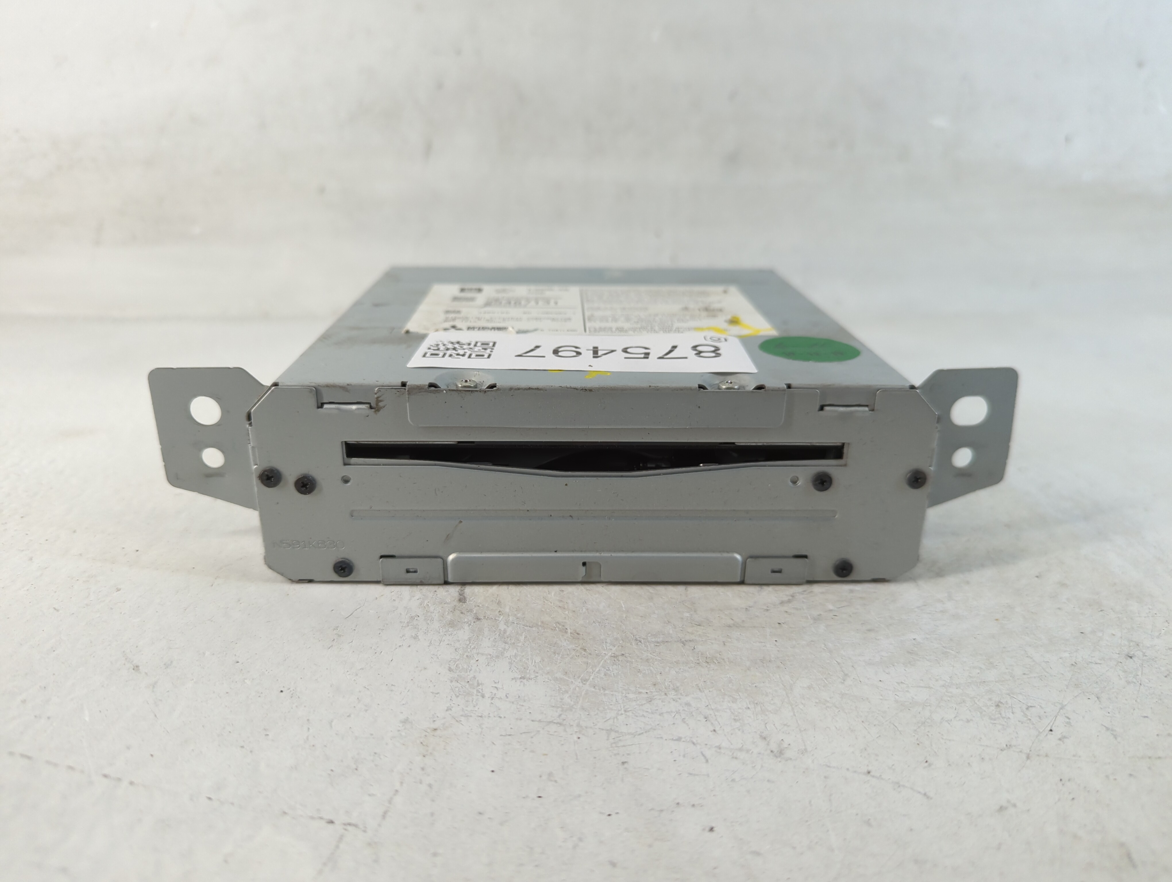 2015-2015 Cadillac Escalade Am Fm Cd Player Radio Receiver 875497 - Oemusedautoparts1.com
