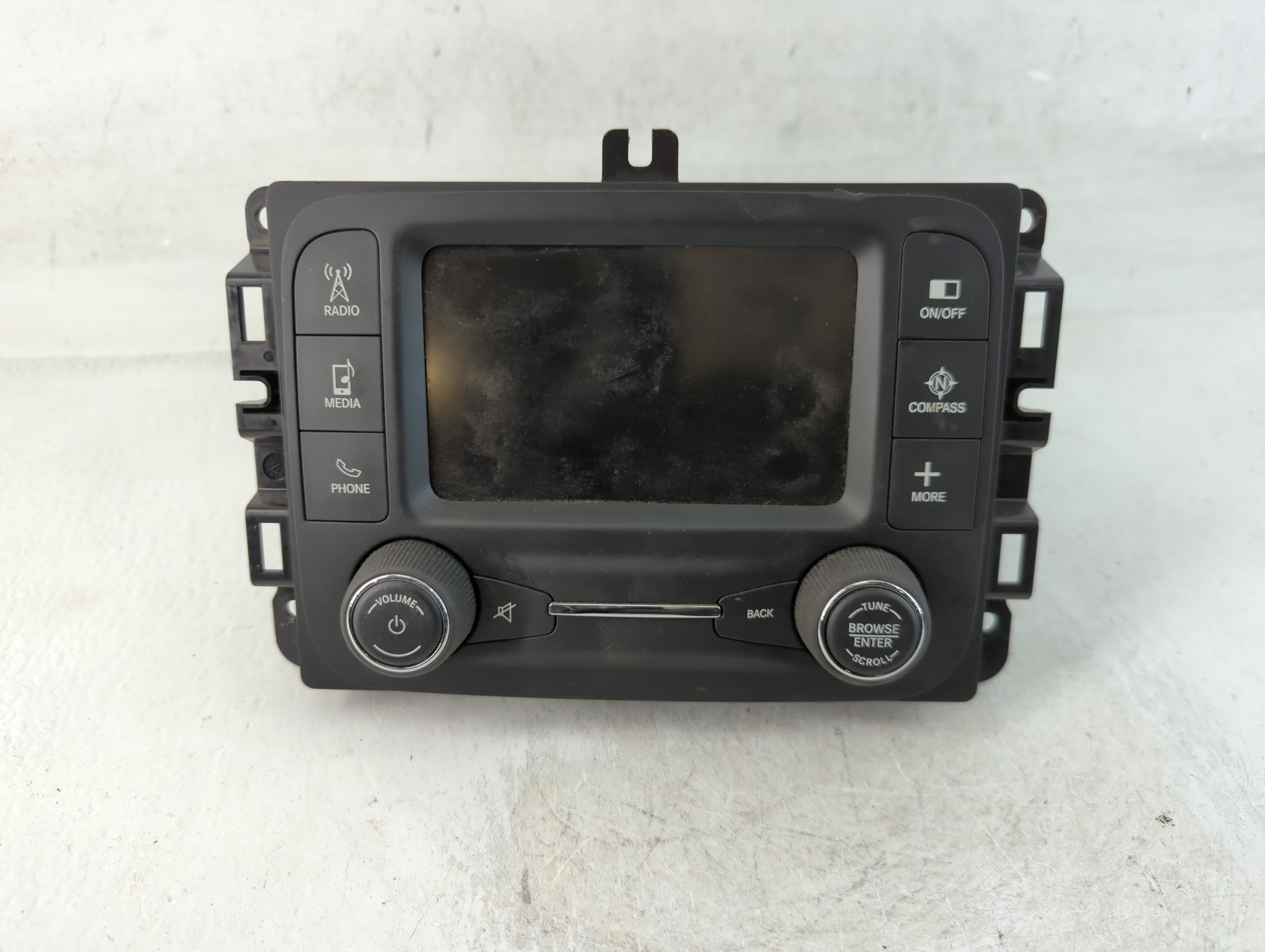 Picture of 2015-2017 Jeep Renegade Am Fm Cd Player Radio Receiver 875507