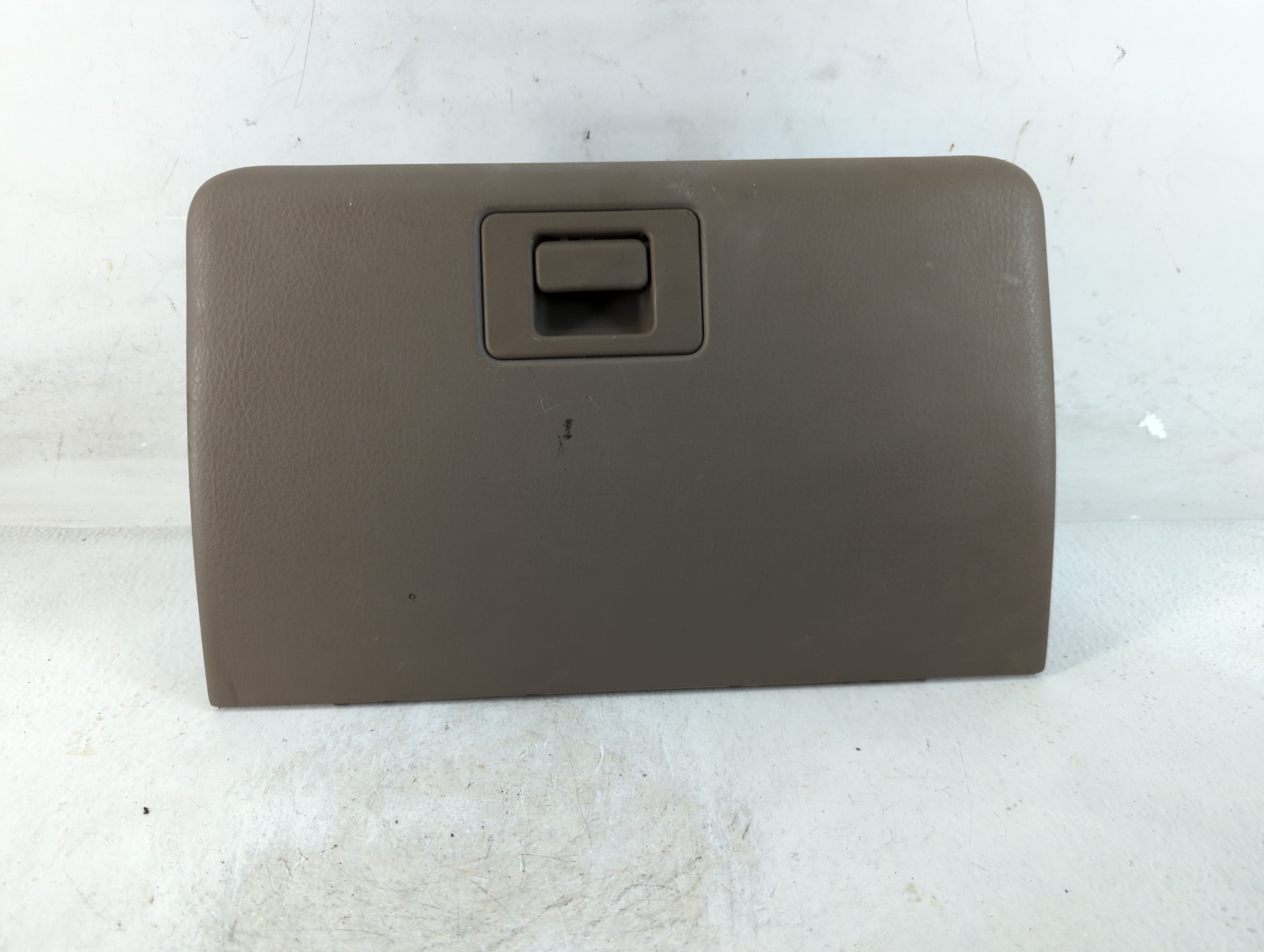2005 Ford Explorer Passenger Glove Box Door Storage Compartment 875634 - Oemusedautoparts1.com