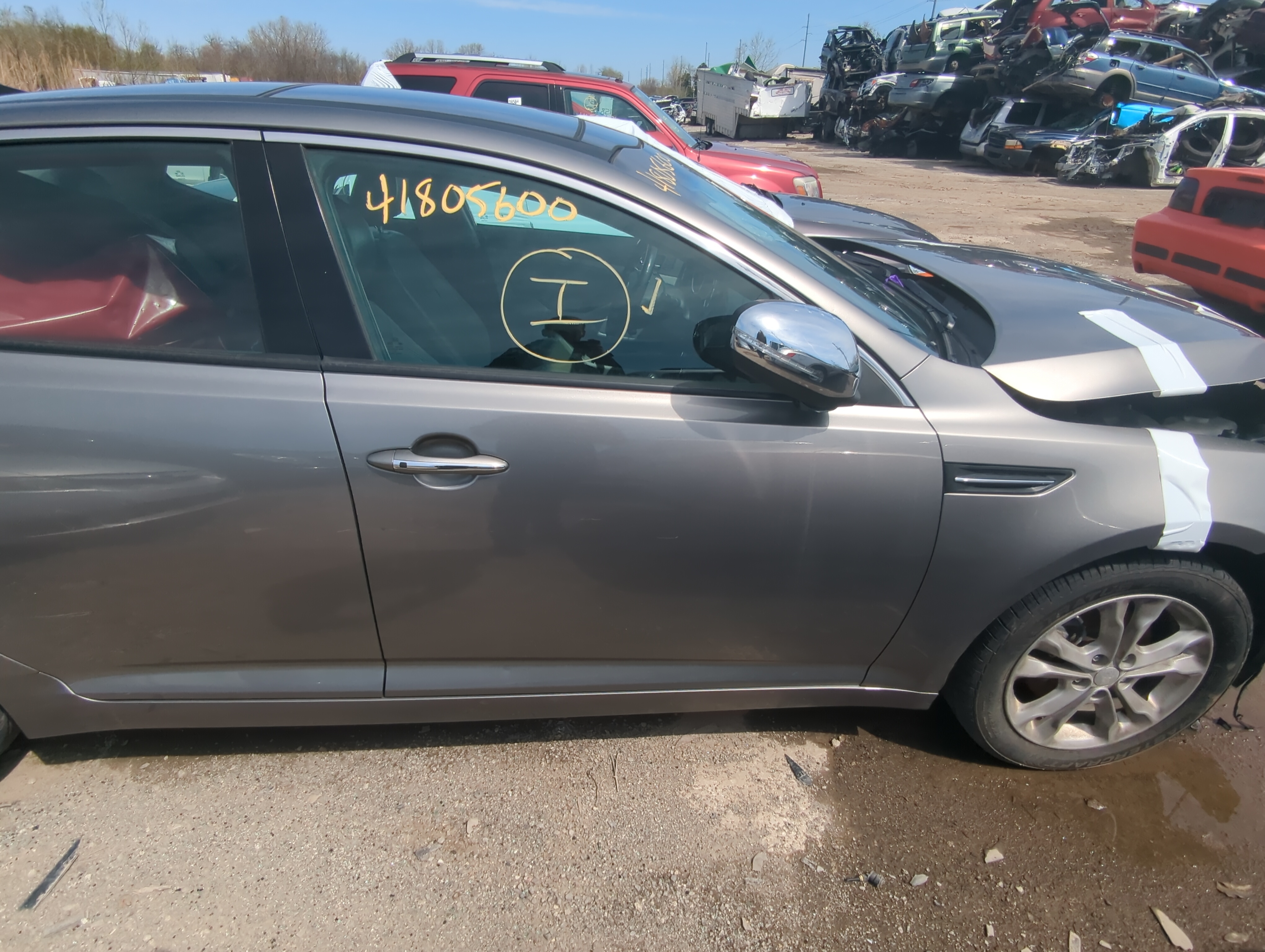 2011-2013 Kia Optima Passenger Front Door Oem 876359 - Oemusedautoparts1.com