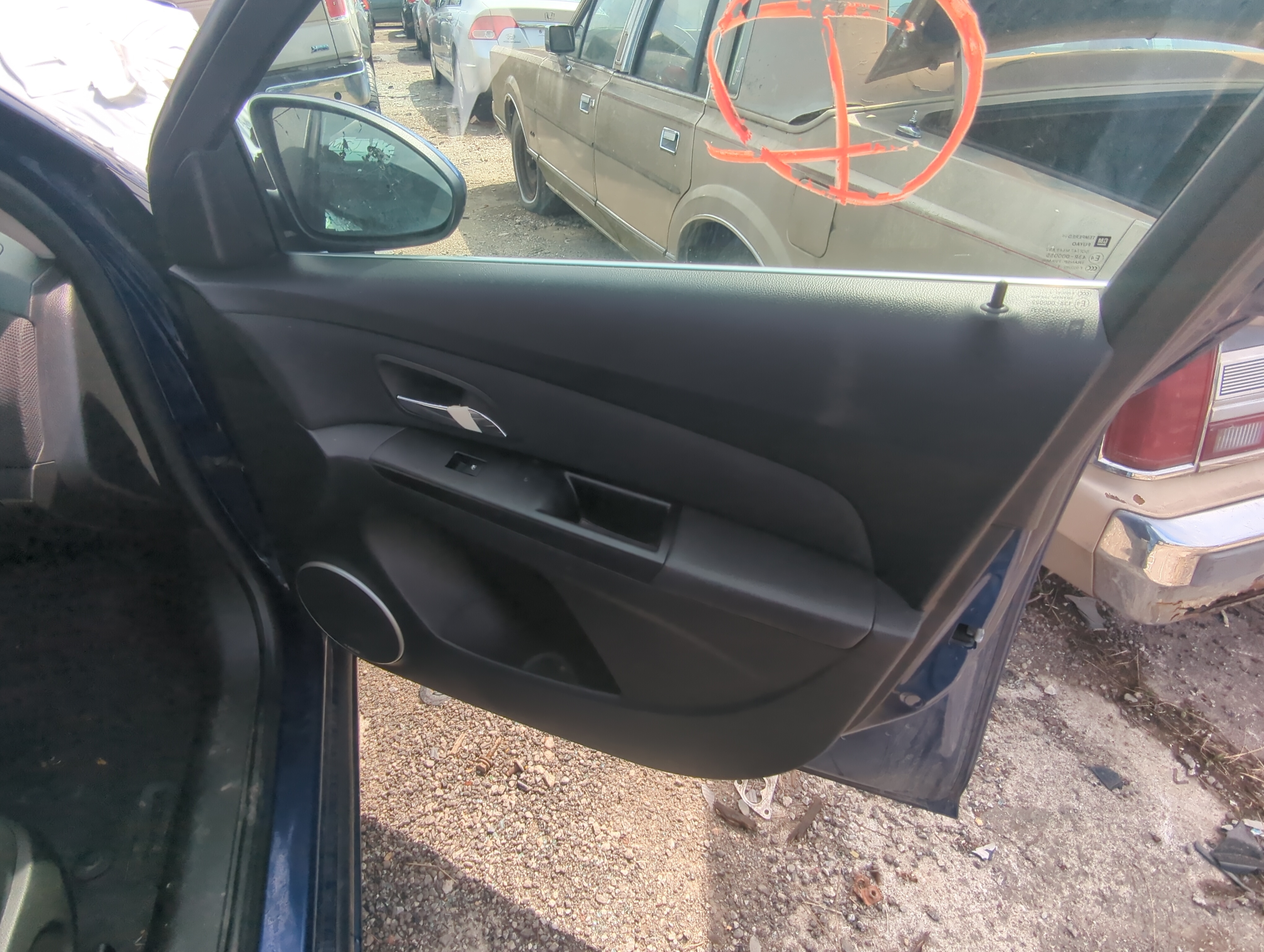 2012 Chevrolet Cruze Front Right Passenger Interior Door Panel Trim 876764 - Oemusedautoparts1.com