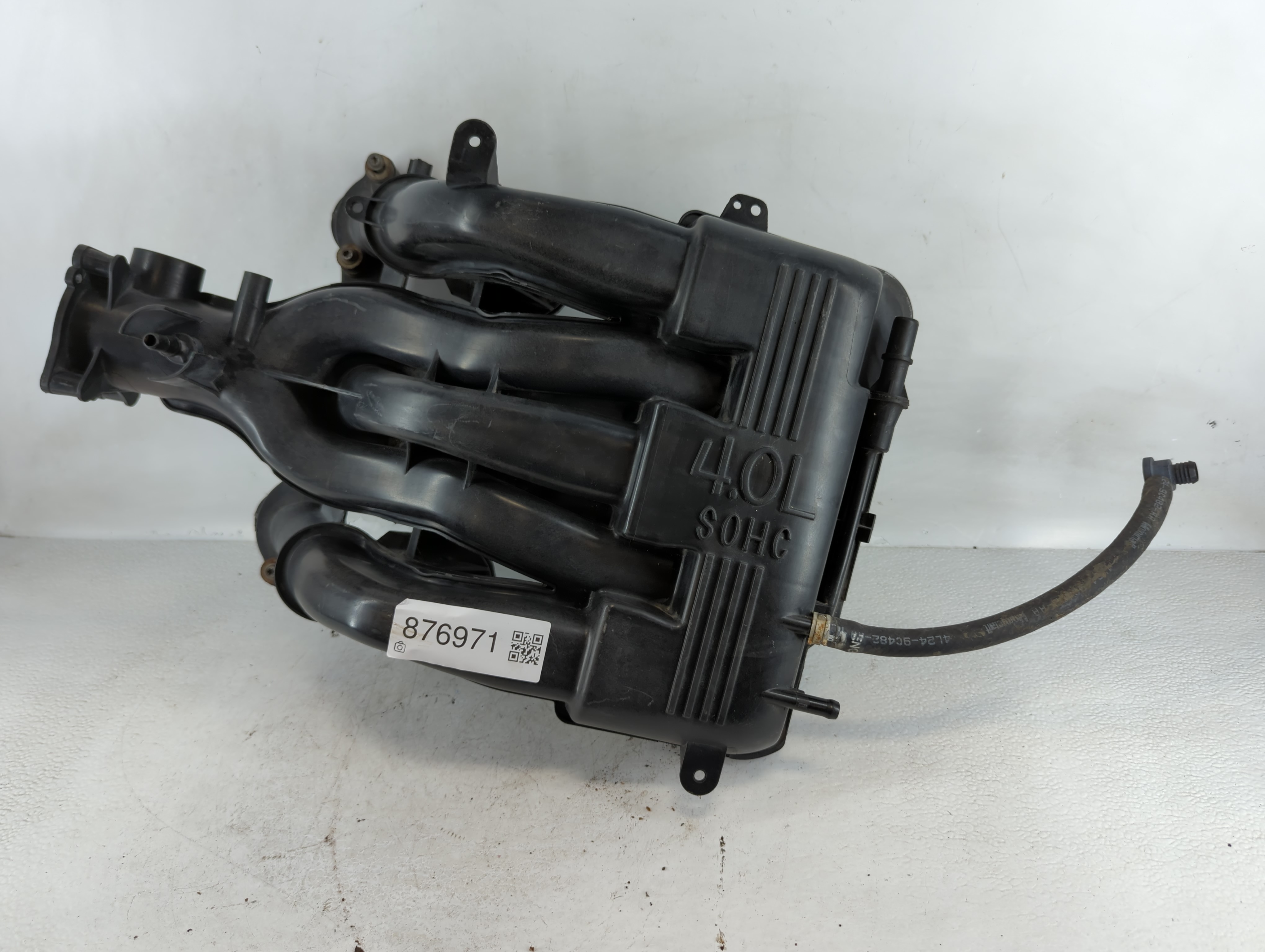 2004-2005 Ford Explorer Air Intake Manifold 876971 - Oemusedautoparts1.com