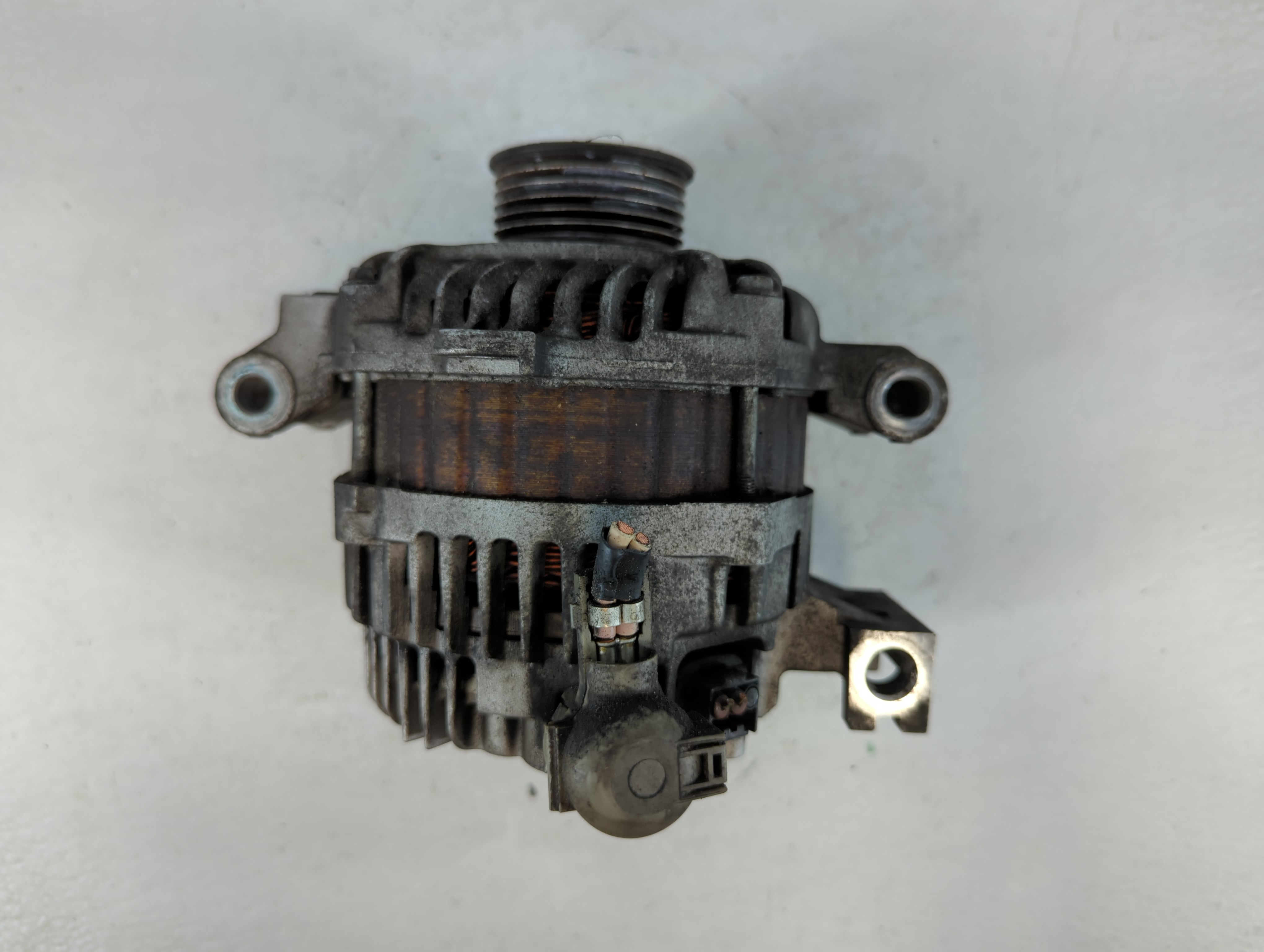 Picture of Mazda Miata Alternator Generator Charging Assembly Engine Oem 876986
