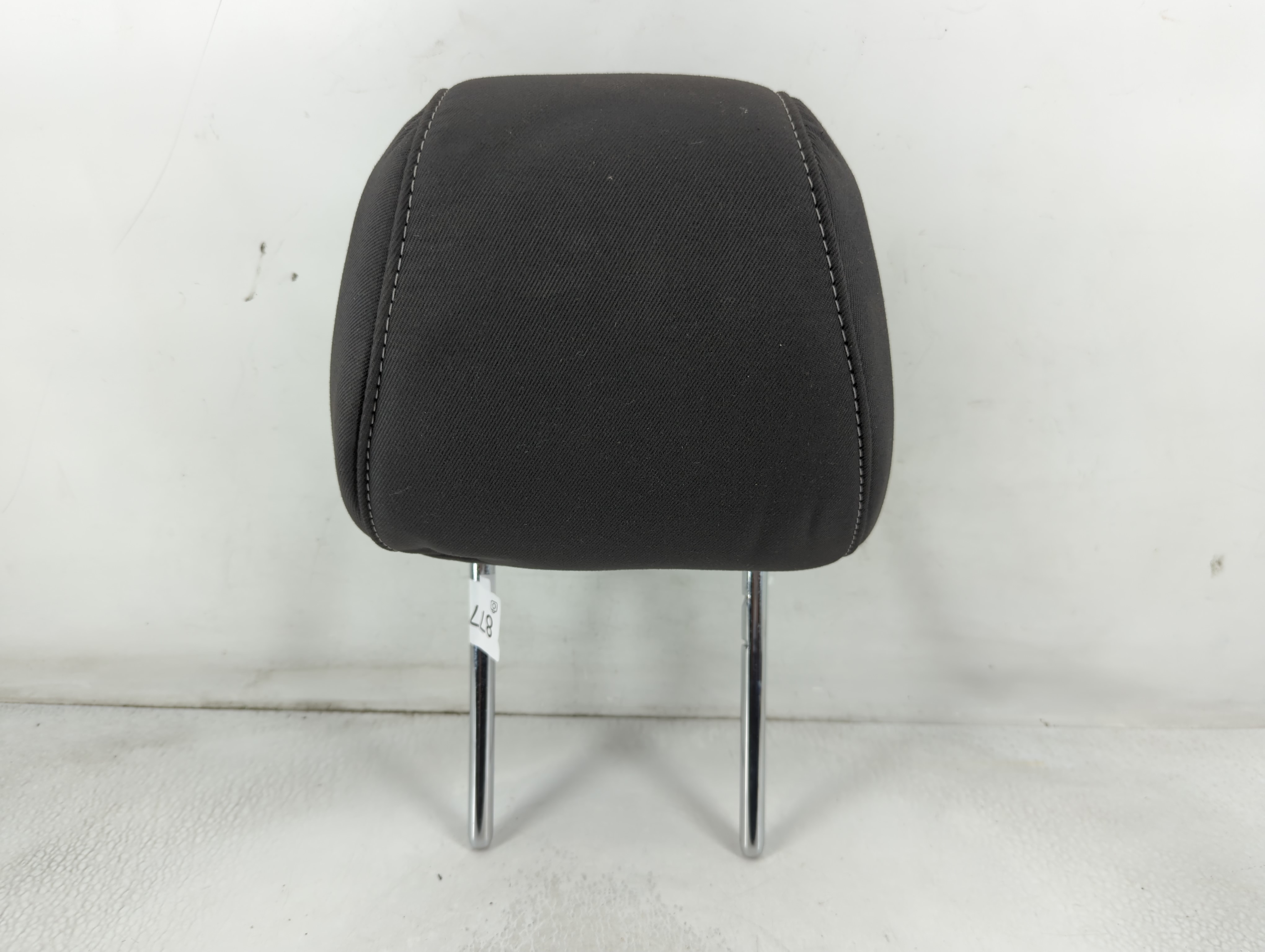 2013-2014 Ford Focus Headrest Head Rest Rear Seat Black 877041 - Oemusedautoparts1.com