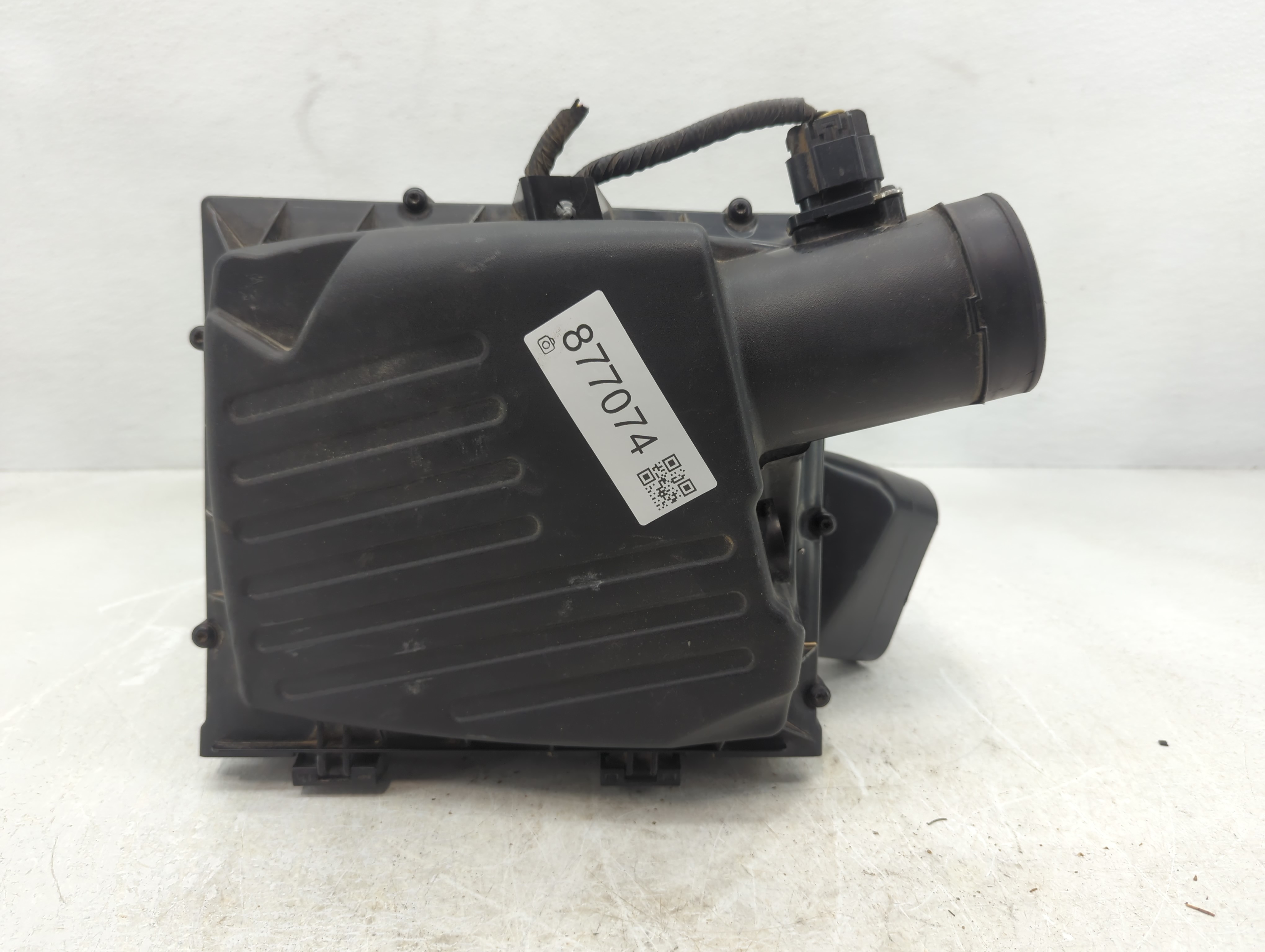 2011-2012 Buick Regal Air Cleaner Intake-duct Hose Tube 877074 - Oemusedautoparts1.com