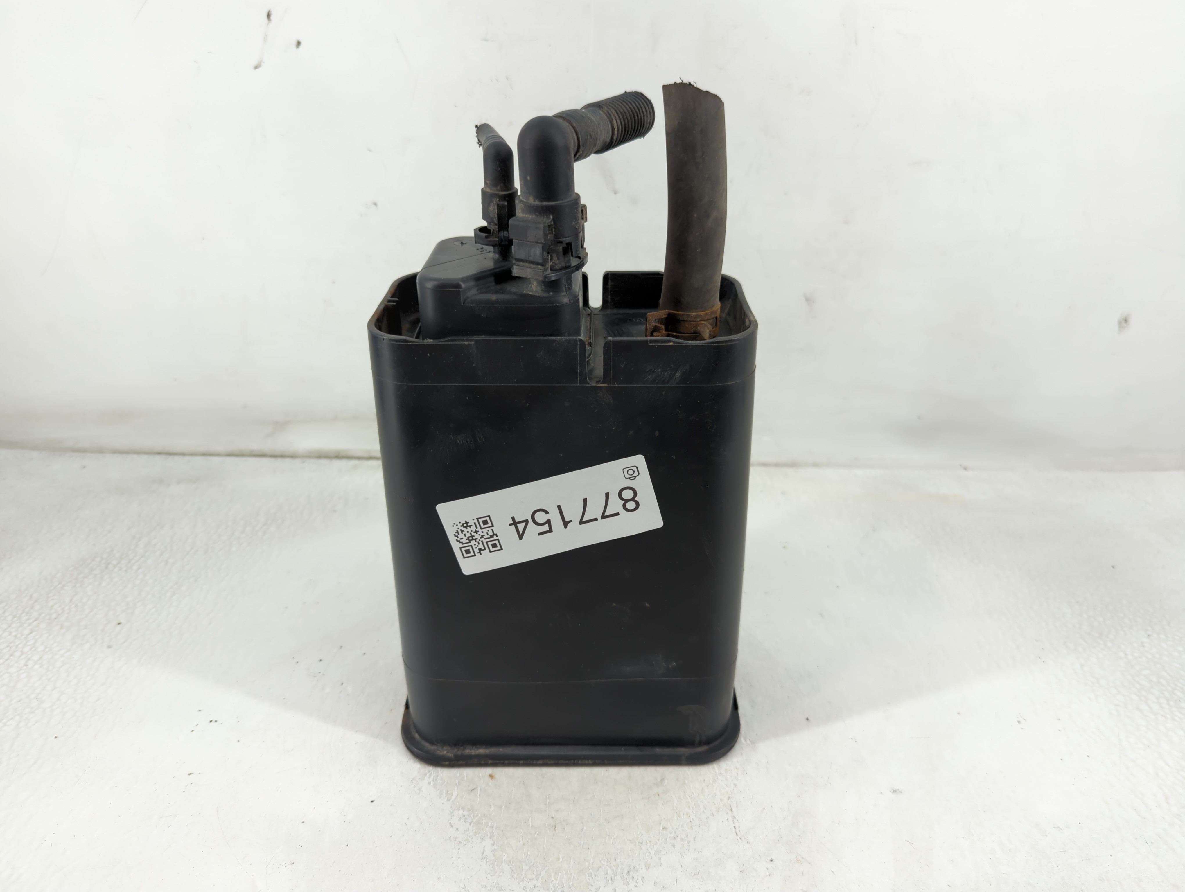 2005 Chevrolet Malibu Fuel Vapor Charcoal Canister 877154 - Oemusedautoparts1.com