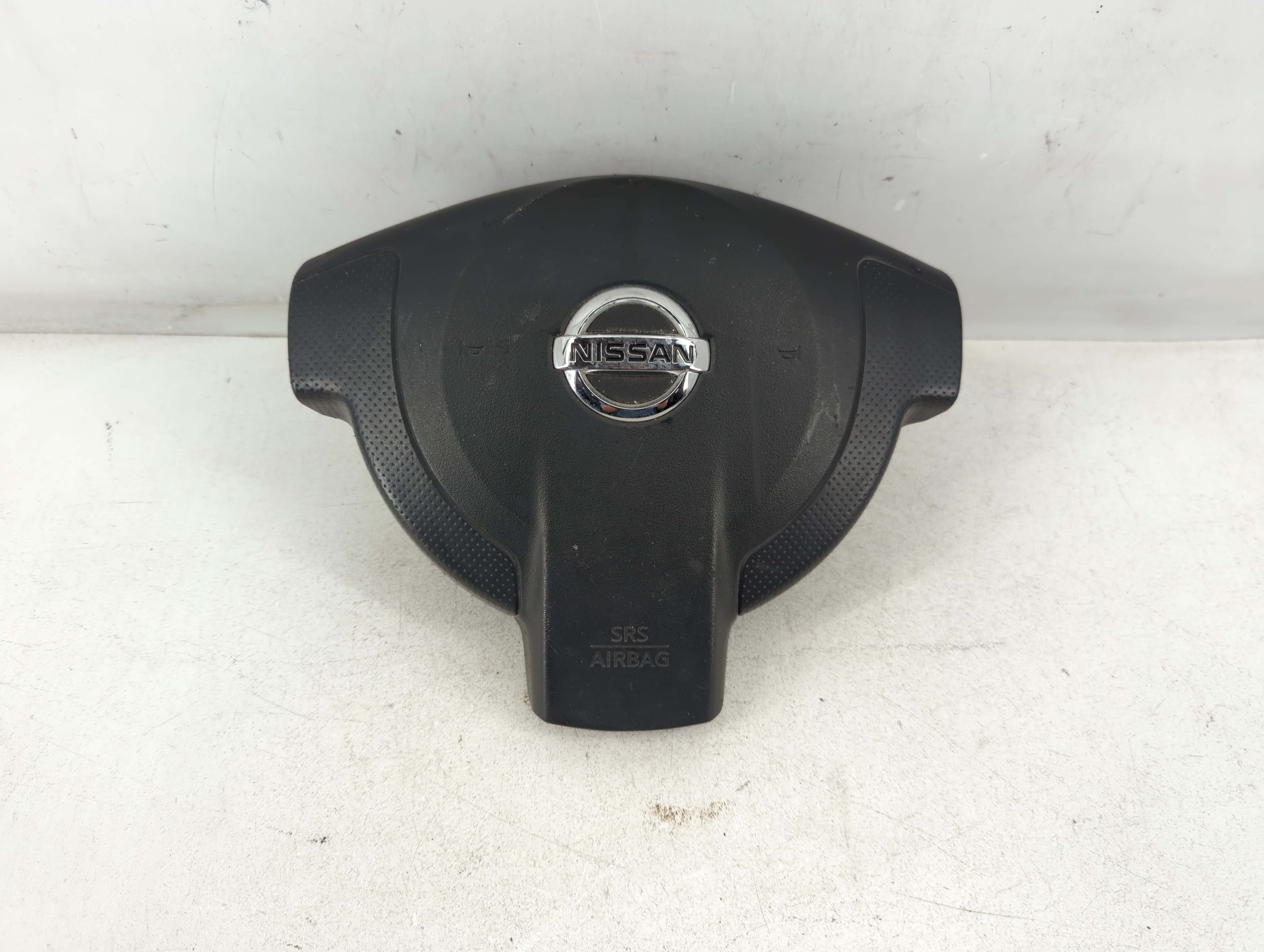 Picture of 2007-2009 Nissan Sentra Air Bag Driver Left Steering Wheel Mounted Black 877796