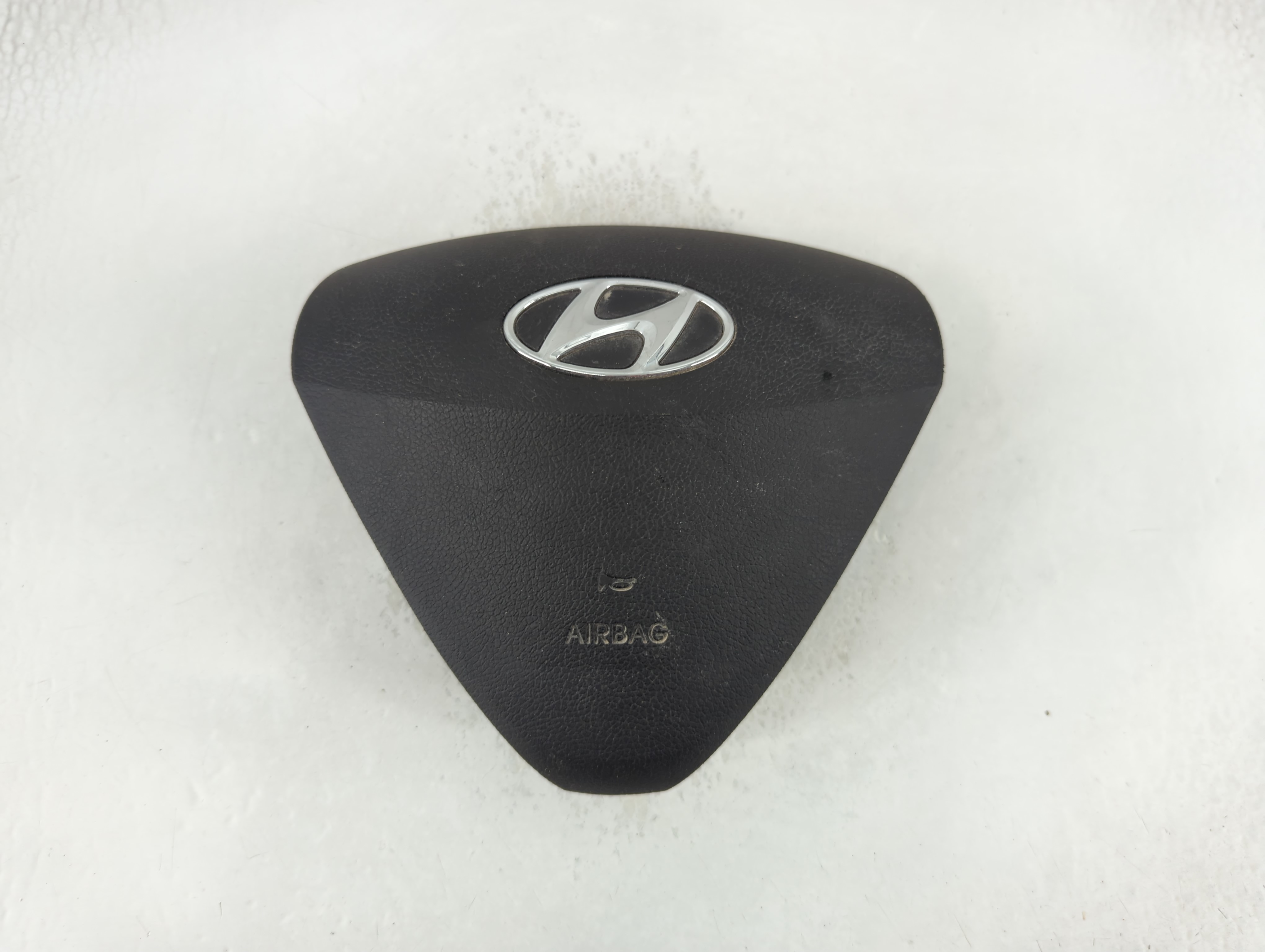 2012-2017 Hyundai Veloster Air Bag Driver Left Steering Wheel Mounted 878405 - Oemusedautoparts1.com