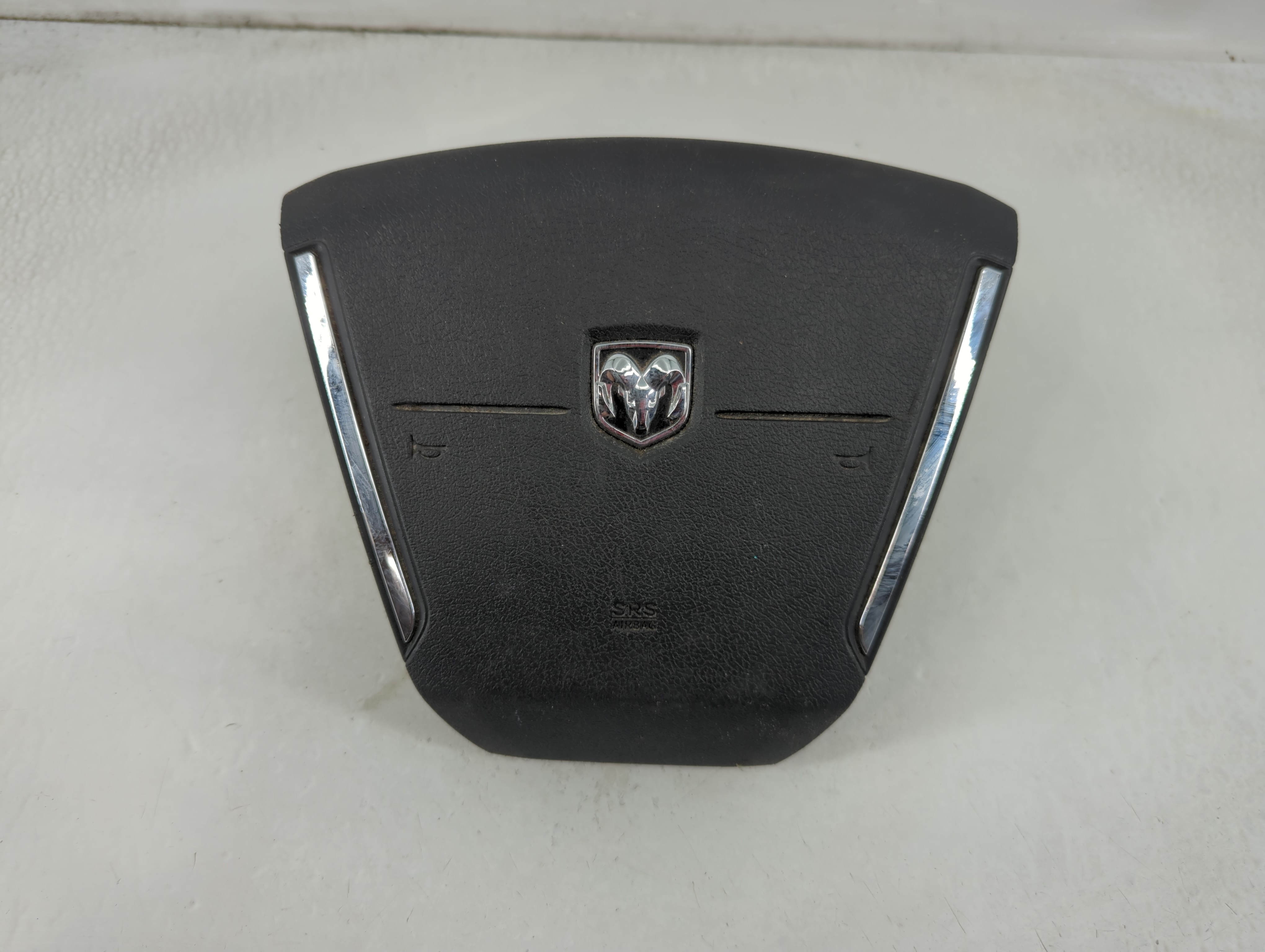 2010-2012 Dodge Caliber Air Bag Driver Left Steering Wheel Mounted 878485 - Oemusedautoparts1.com