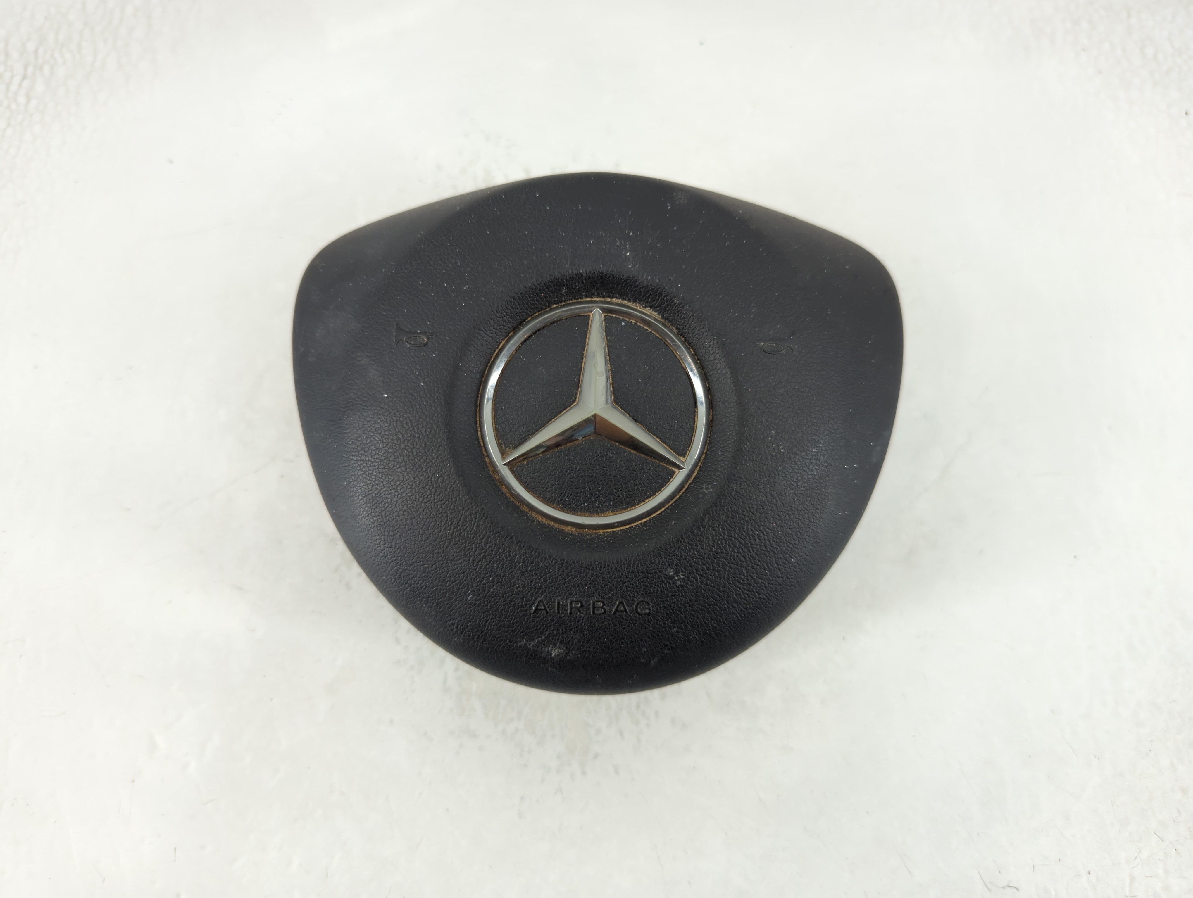 2016-2018 Mercedes-benz Glc300 Air Bag Driver Left Steering Wheel Mounted 878595 - Oemusedautoparts1.com