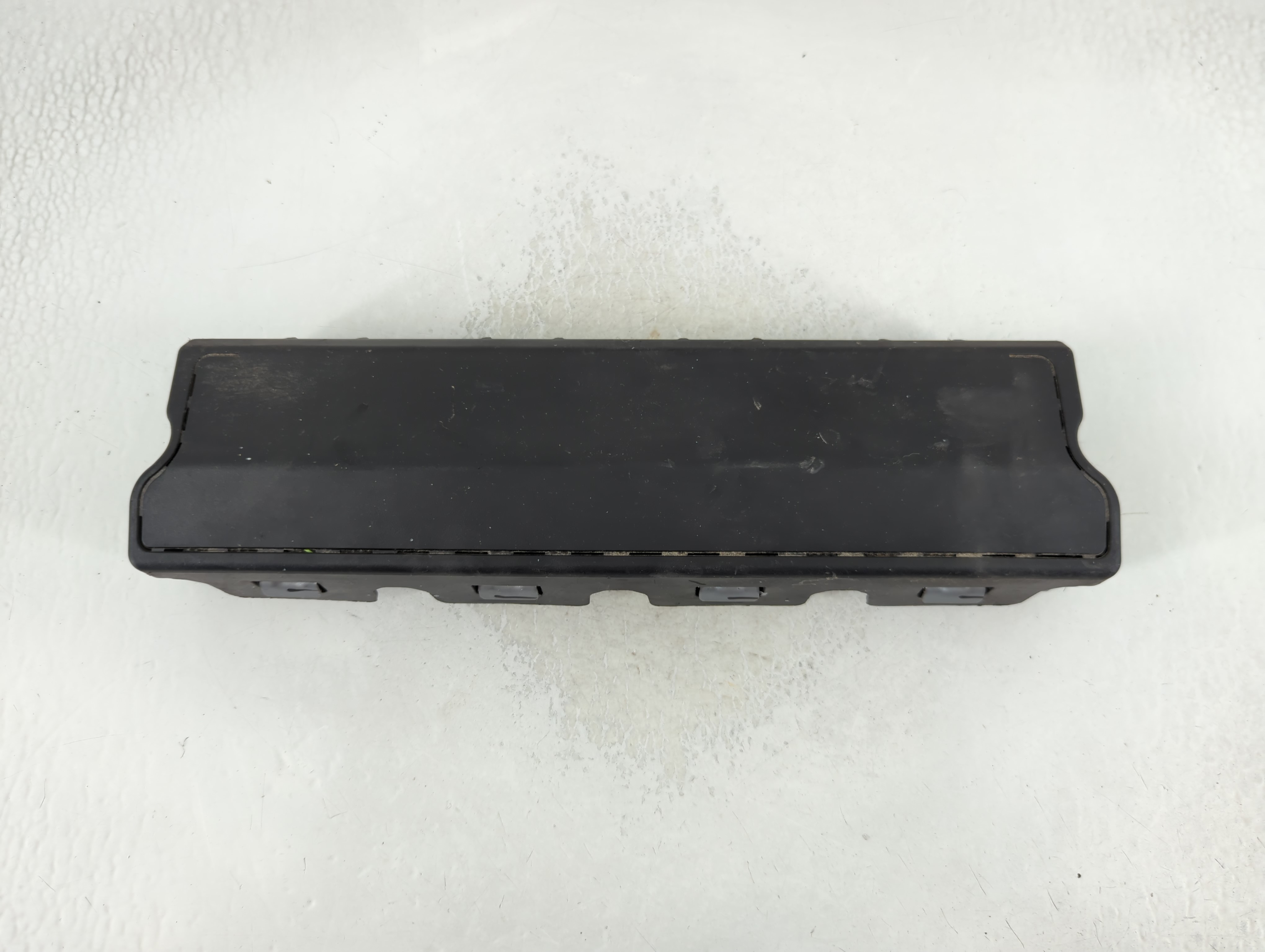 2014-2016 Chevrolet Impala Air Bag Driver Left Knee Oem 878599 - Oemusedautoparts1.com