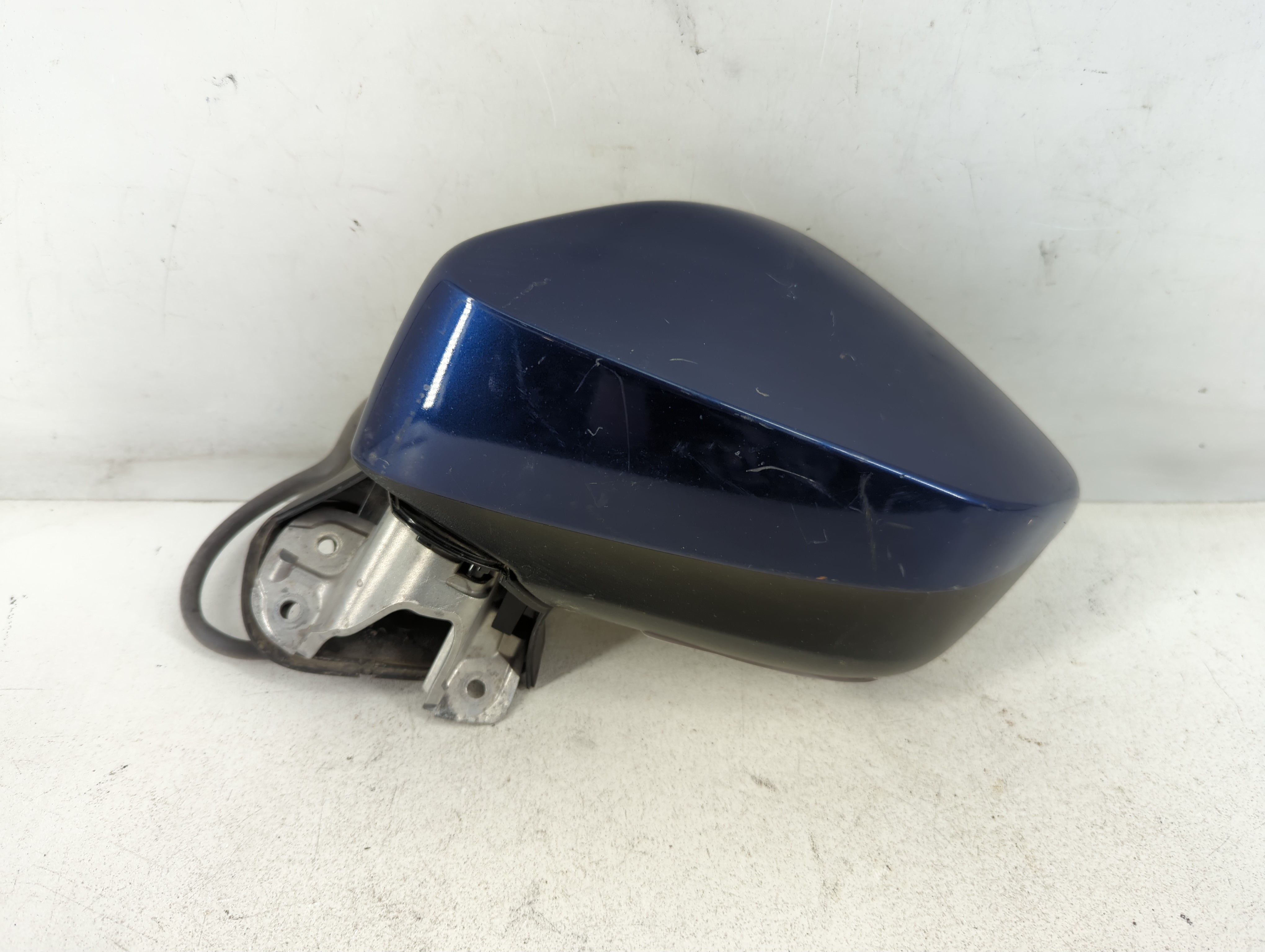 2017-2020 Toyota 86 Driver Left Side View Power Door Mirror Blue 878729 - Oemusedautoparts1.com