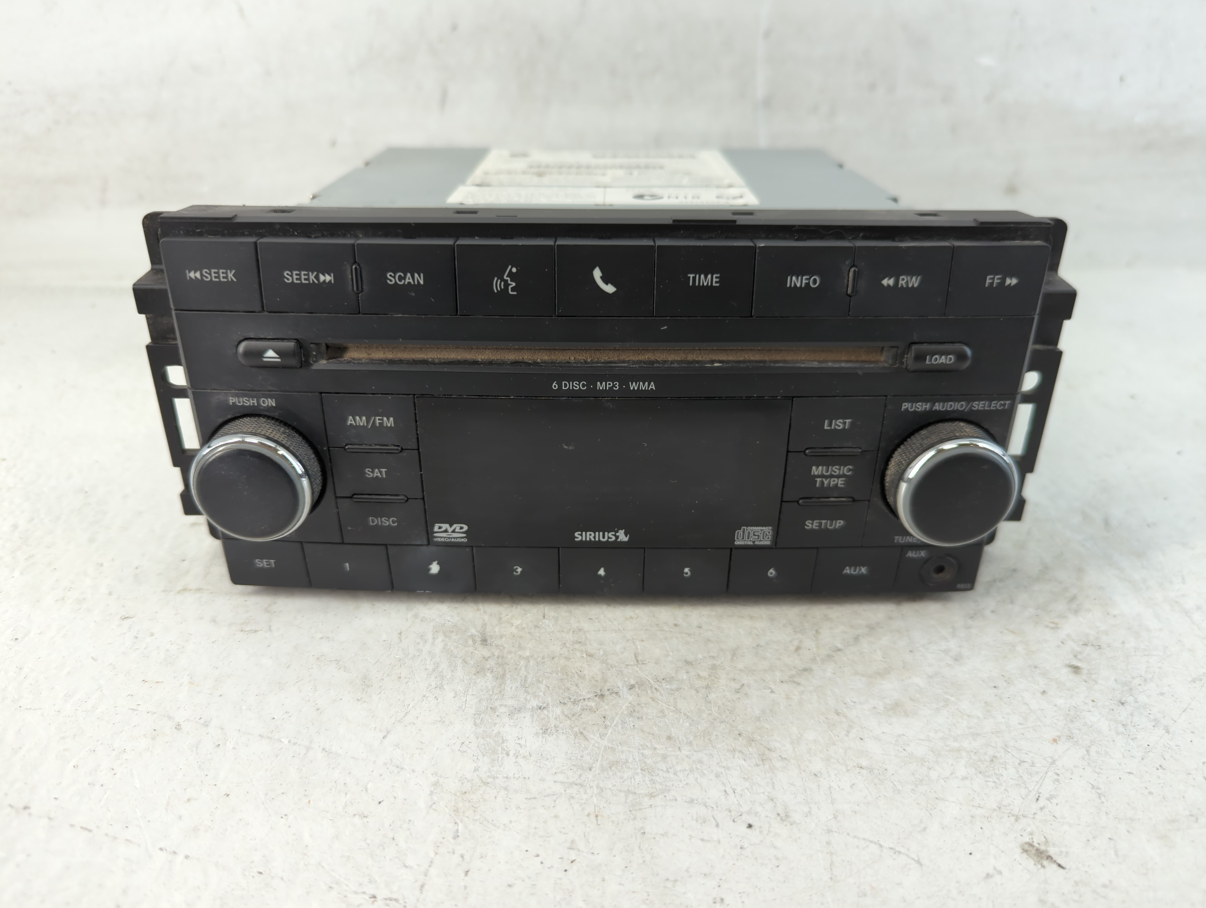 2009-2010 Jeep Compass Am Fm Cd Player Radio Receiver 878780 - Oemusedautoparts1.com