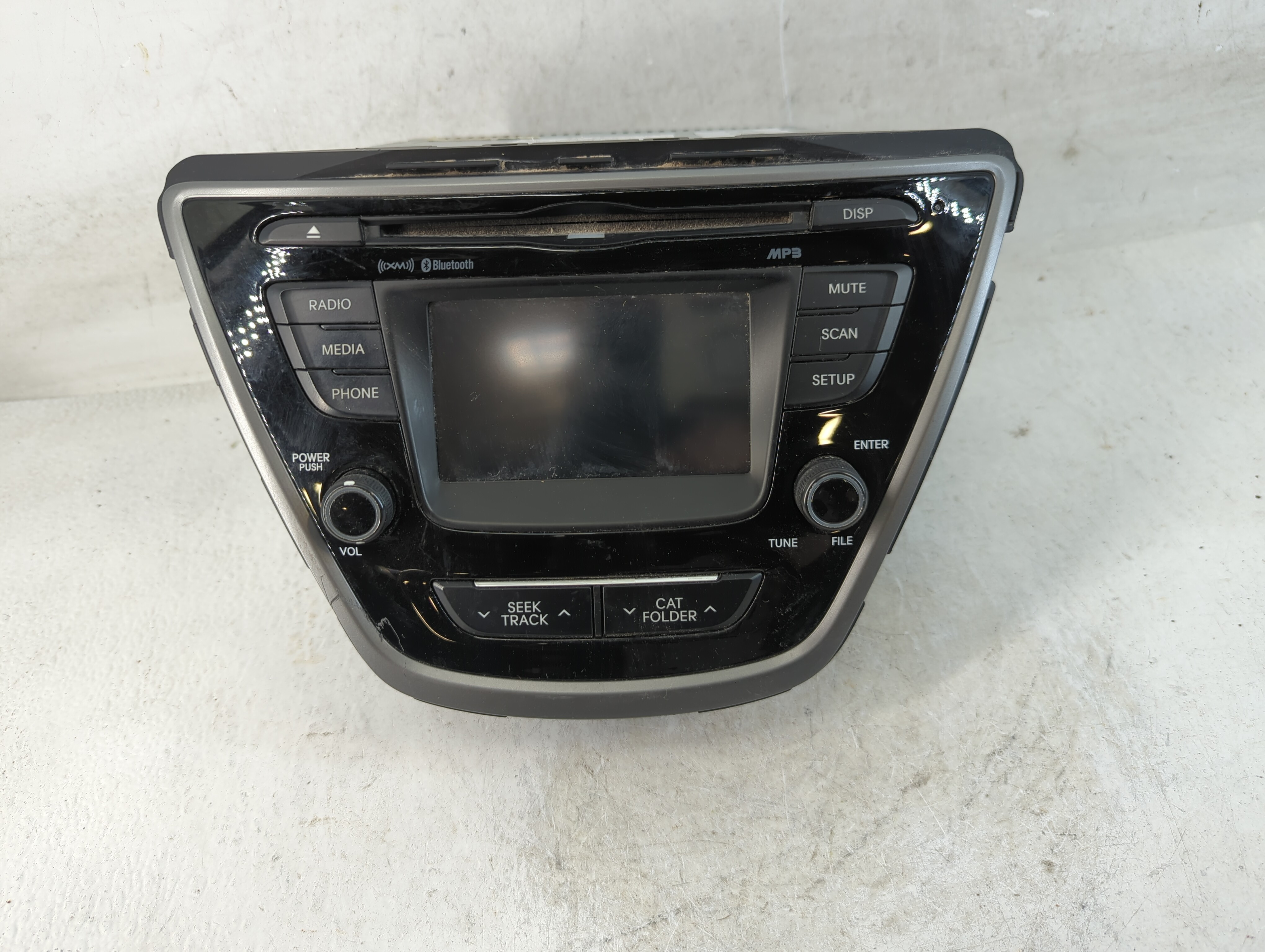 2014-2016 Hyundai Elantra Am Fm Cd Player Radio Receiver 878792 - Oemusedautoparts1.com