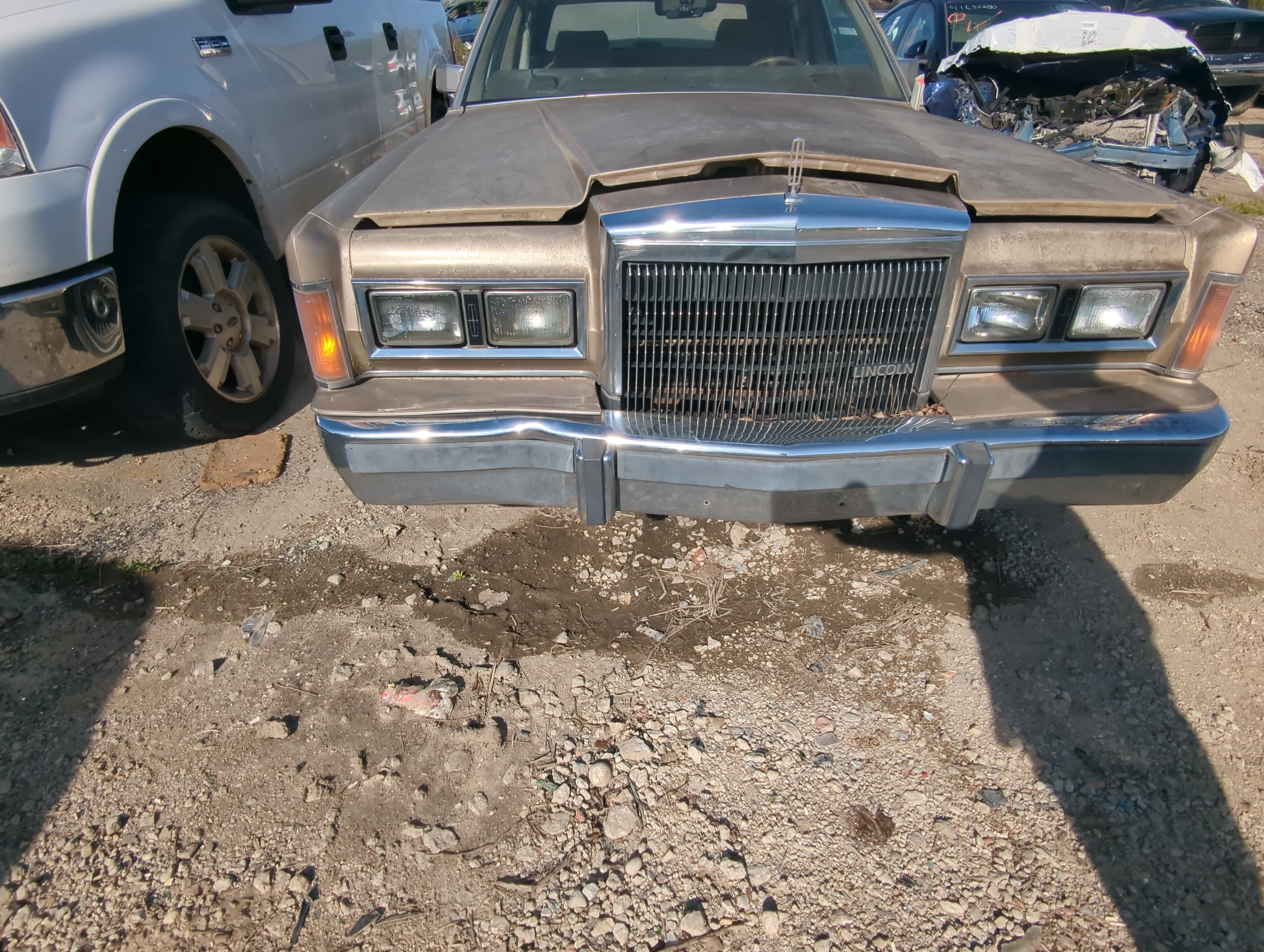 1989 Lincoln Town Car Front Bumper - Oem 879104 - Oemusedautoparts1.com