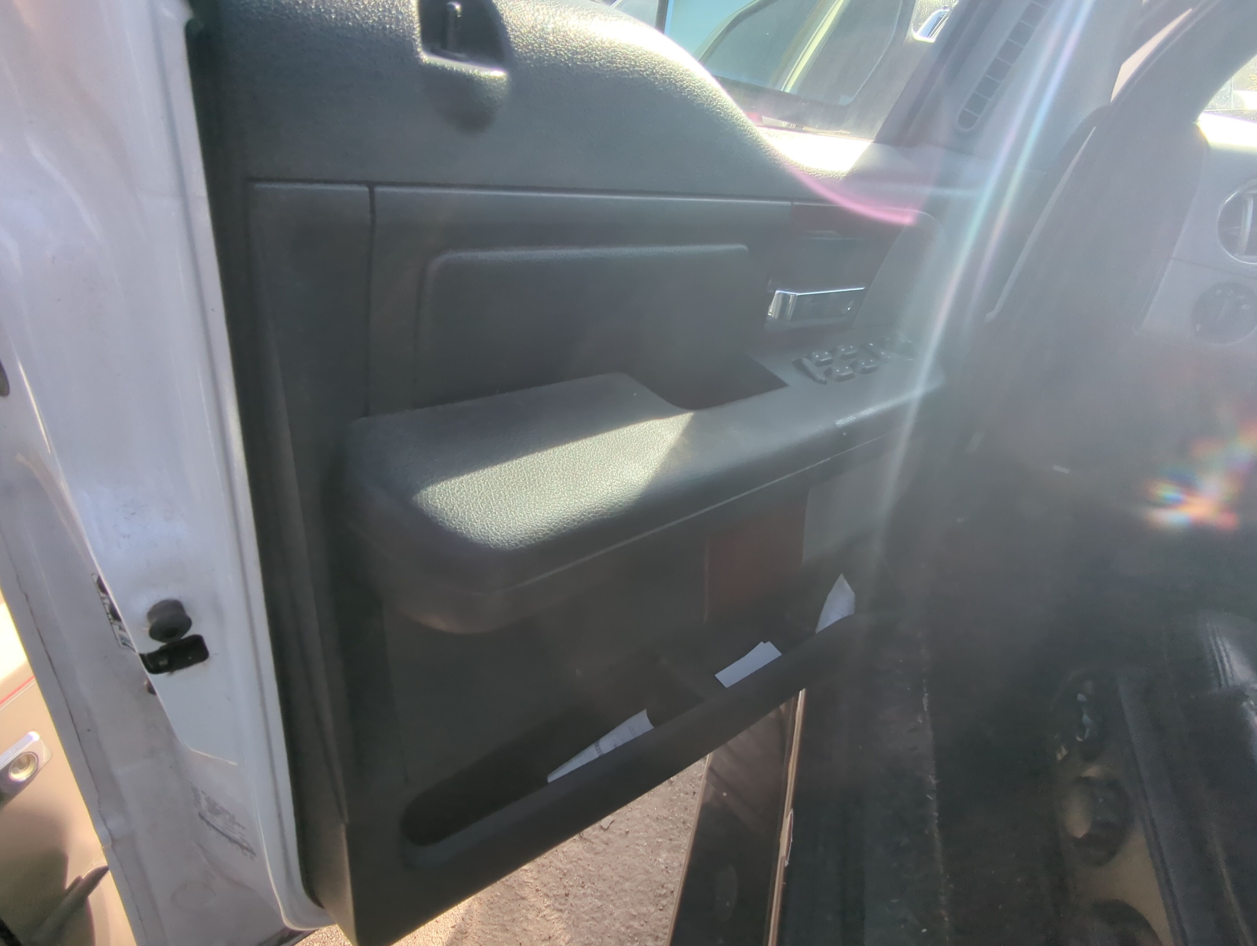 Ford Ford F150 Pickup Driver Front Seat Oem 879270 - Oemusedautoparts1.com