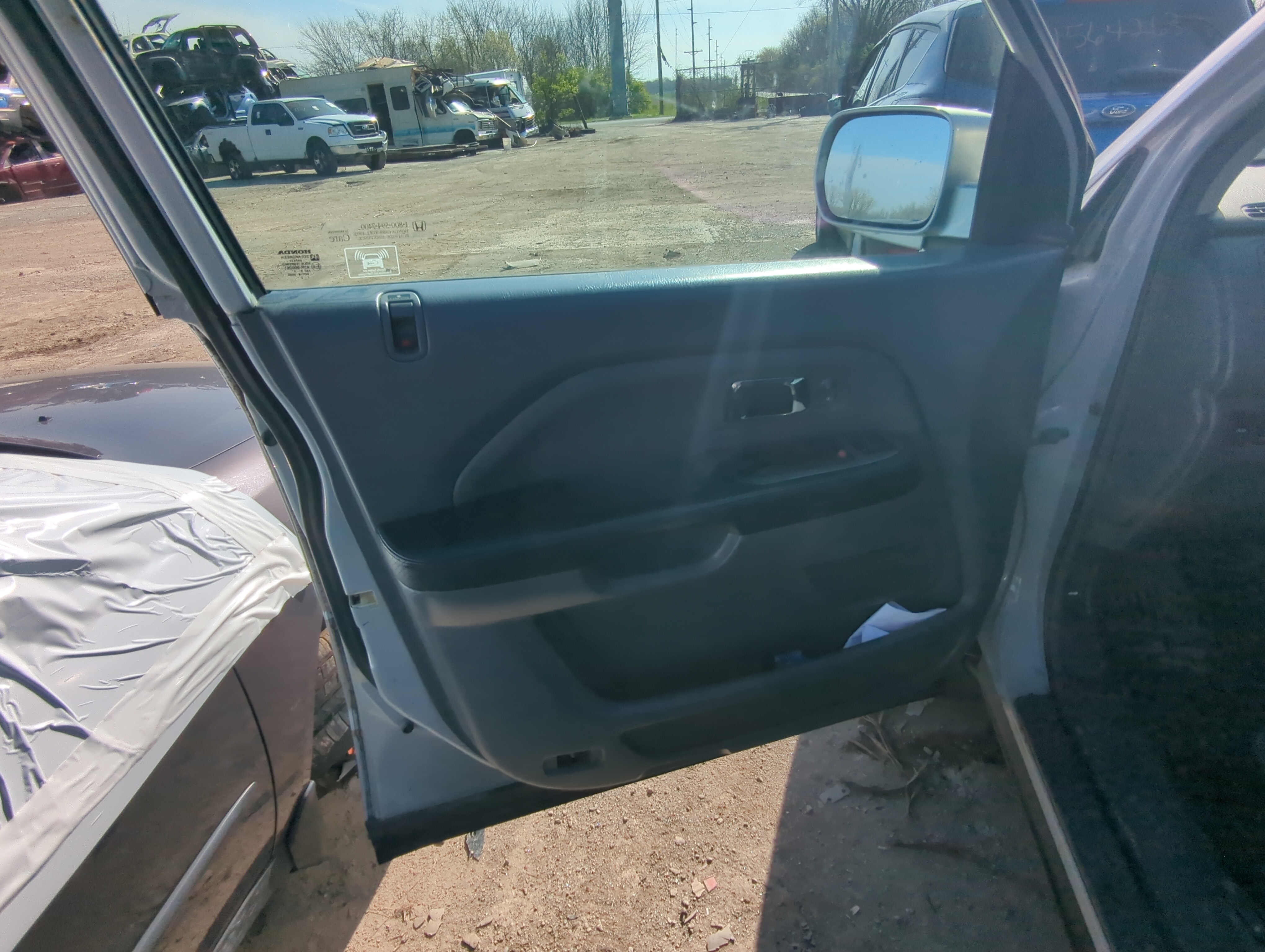 Picture of 2003 Honda Pilot Front Left Driver Interior Door Panel Trim 879593
