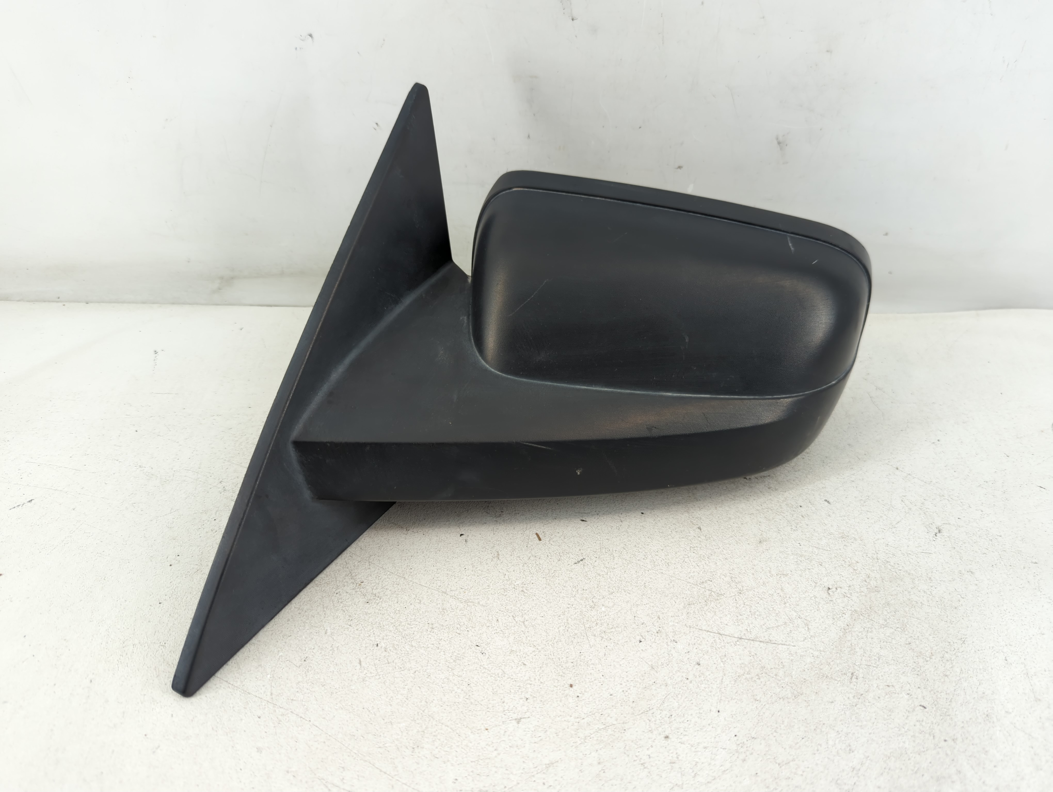 2005-2009 Ford Mustang Driver Left Side View Power Door Mirror Black 880201 - Oemusedautoparts1.com
