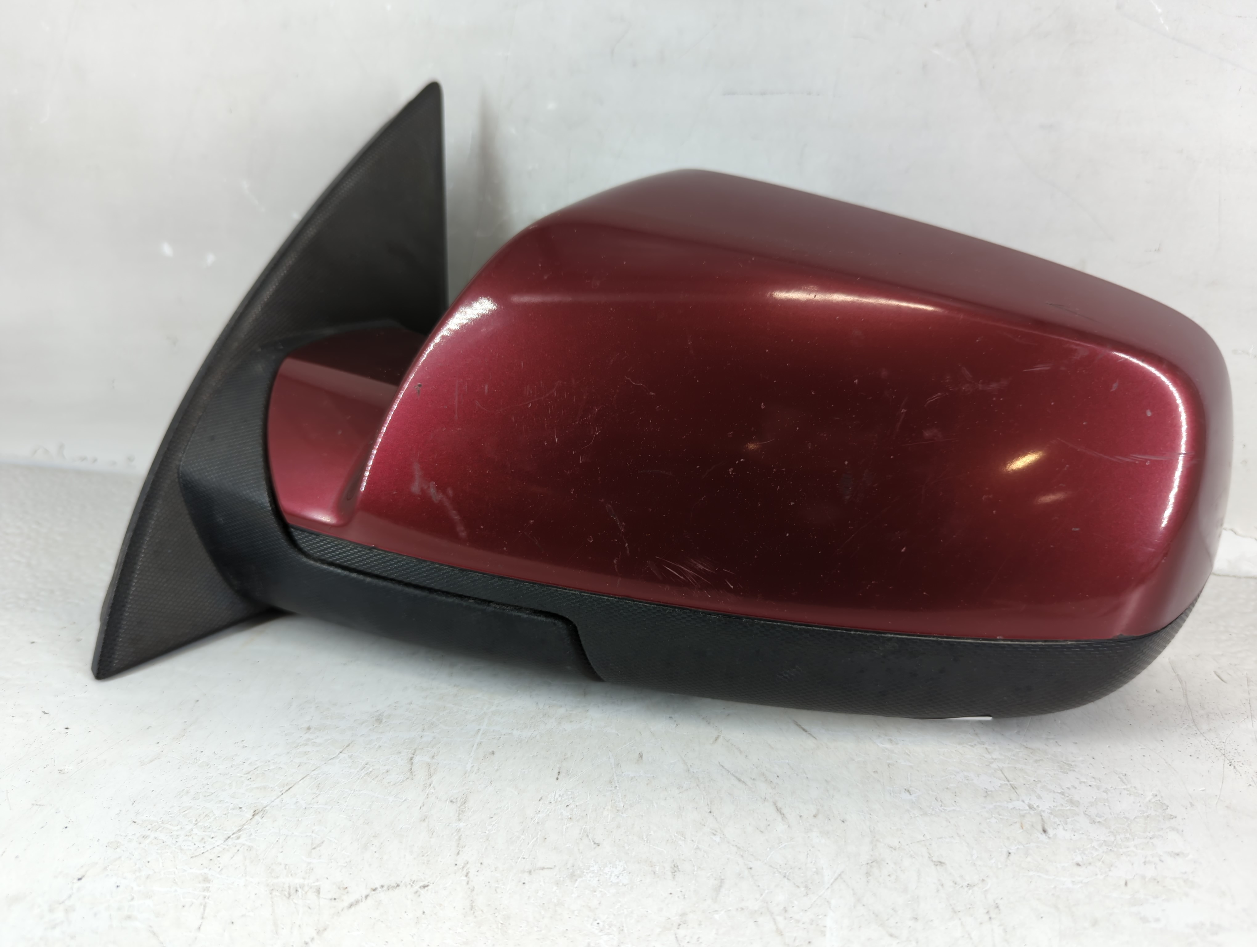 2010-2011 Chevrolet Equinox Driver Left Side View Power Door Mirror Red 880252 - Oemusedautoparts1.com