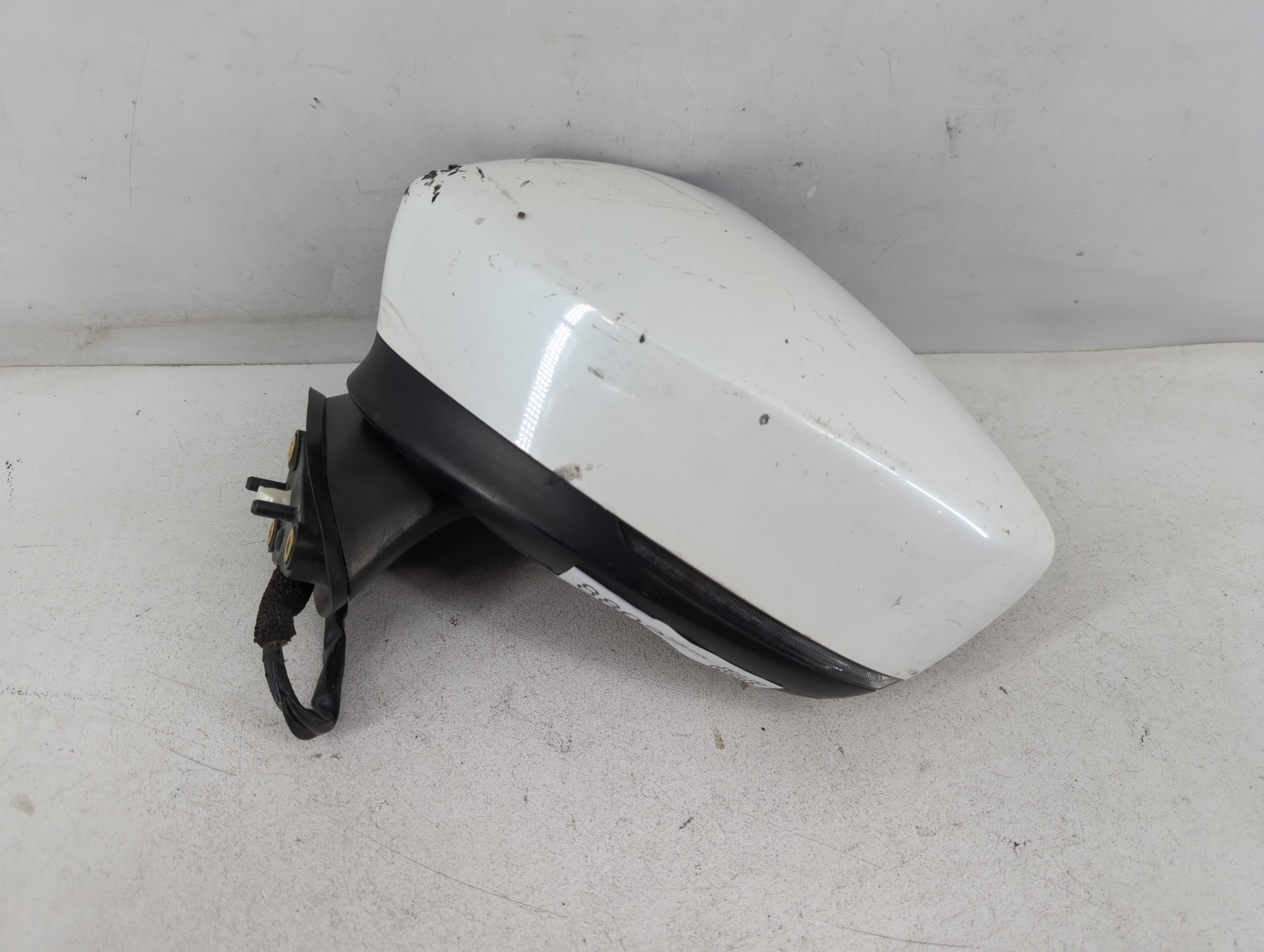 2017-2021 Mazda 6 Driver Left Side View Power Door Mirror White 880272 - Oemusedautoparts1.com