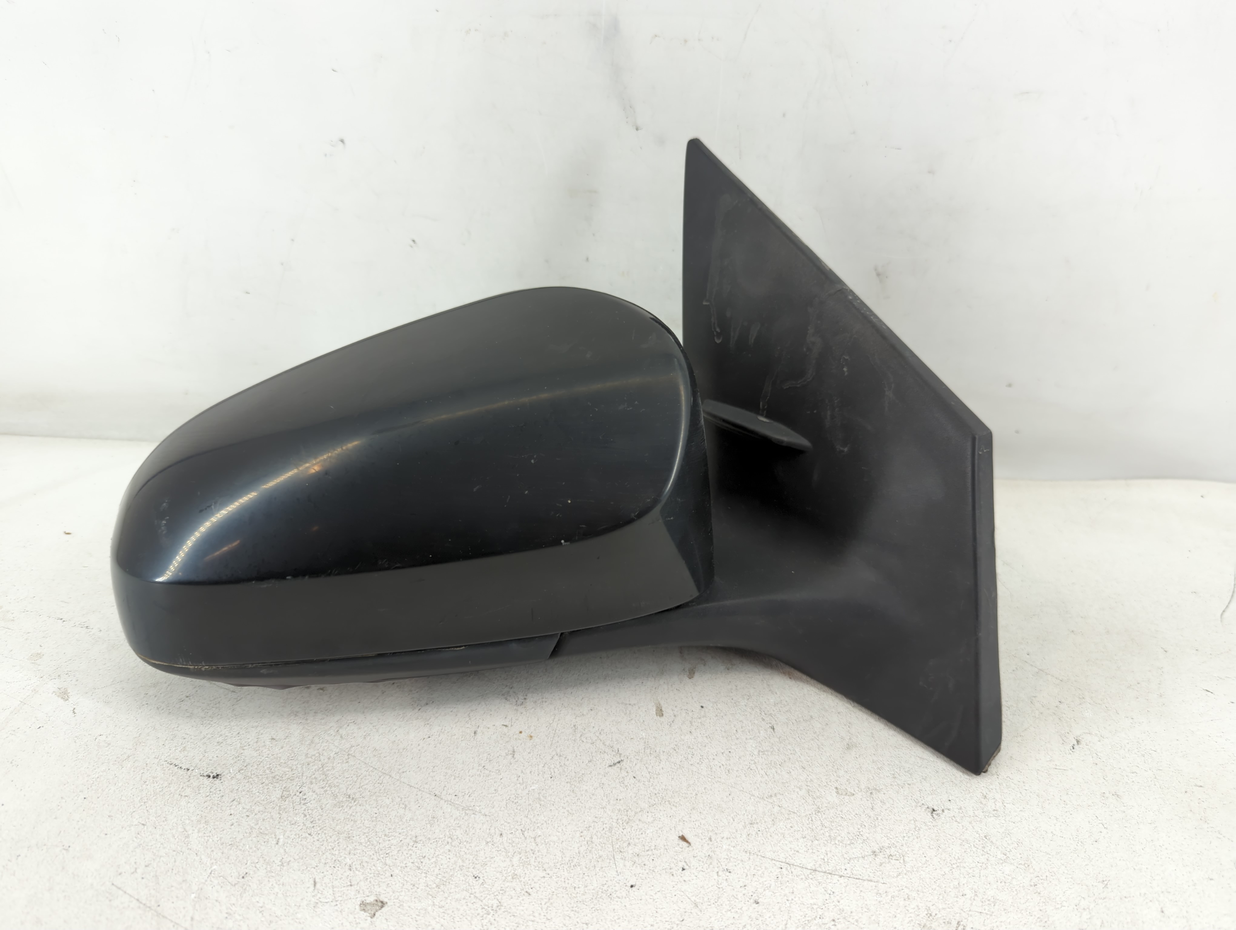 2014-2019 Toyota Corolla Passenger Right Side View Power Door Mirror 880280 - Oemusedautoparts1.com