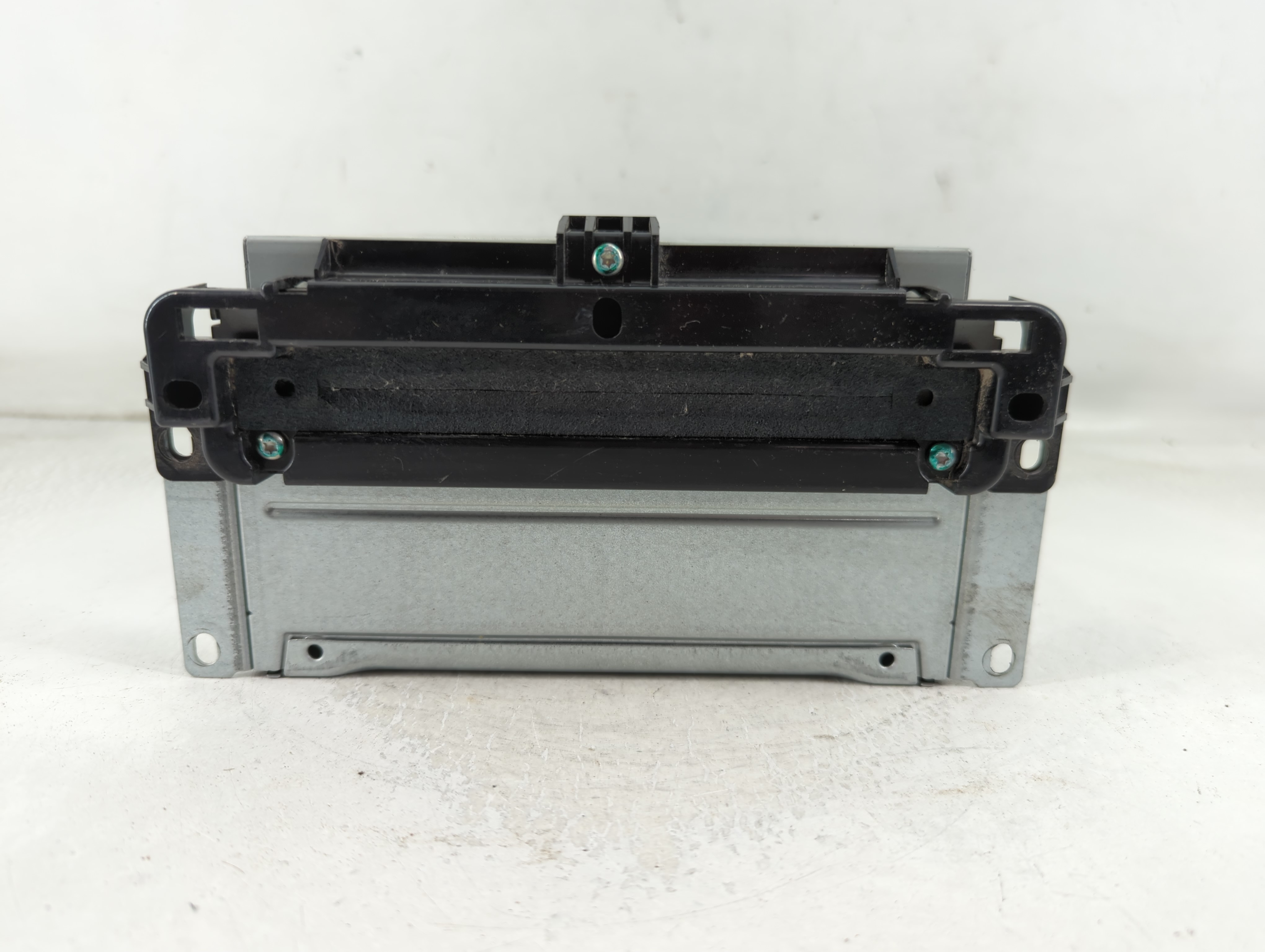 2012-2012 Dodge Charger Am Fm Cd Player Radio Receiver 880287 - Oemusedautoparts1.com