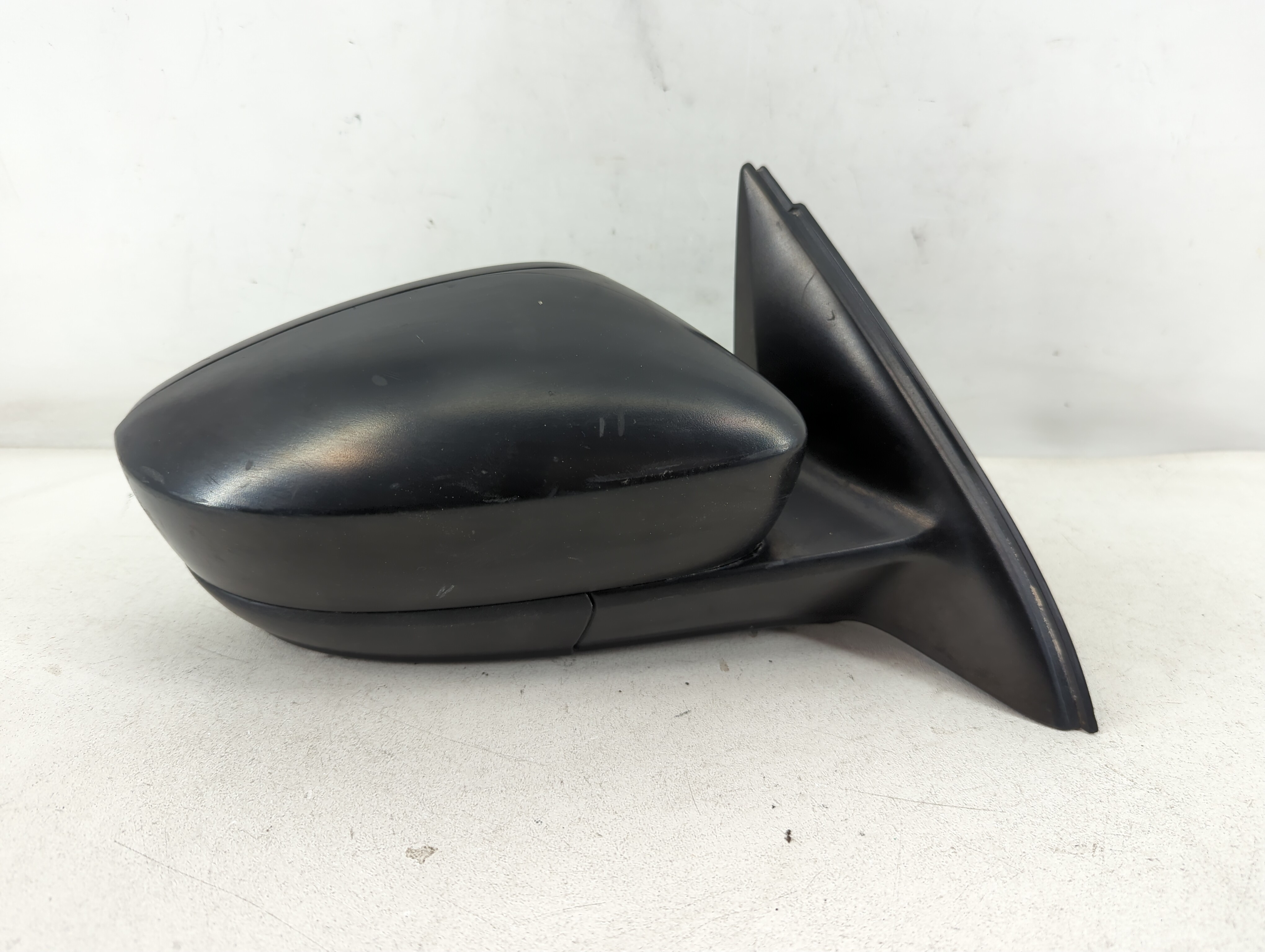 2011-2016 Volkswagen Jetta Passenger Right Side View Power Door Mirror 880300 - Oemusedautoparts1.com