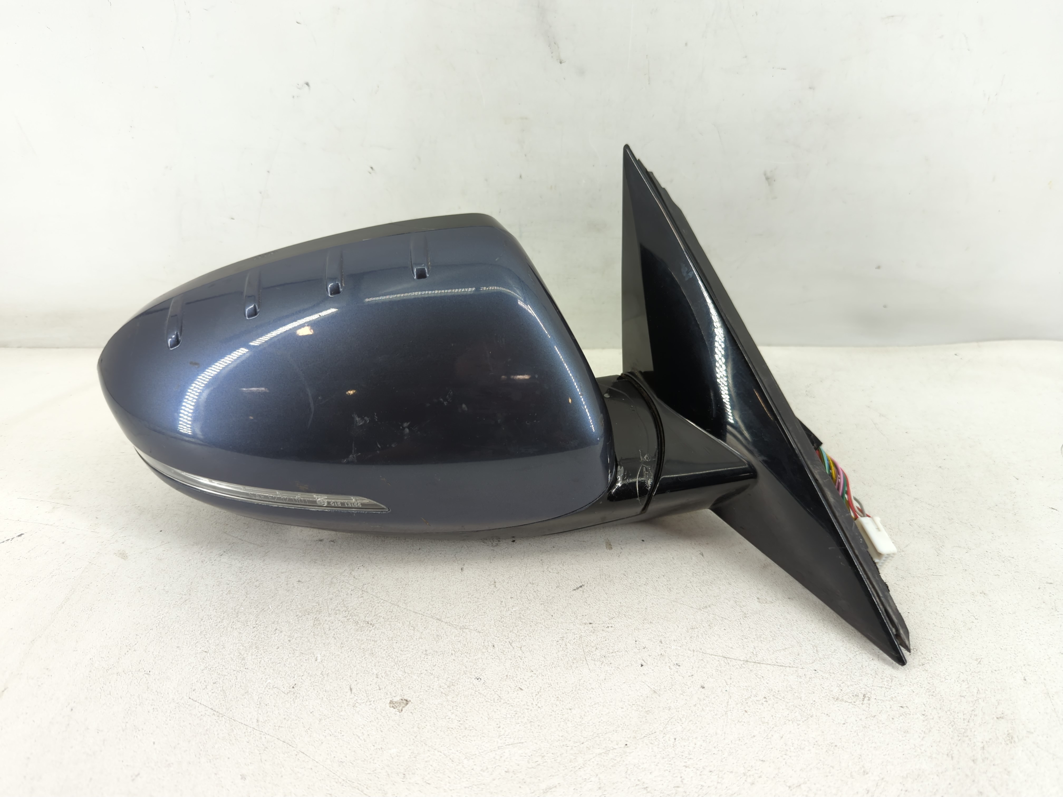 Picture of 2014-2016 Kia Cadenza Passenger Right Side View Power Door Mirror Blue 880302