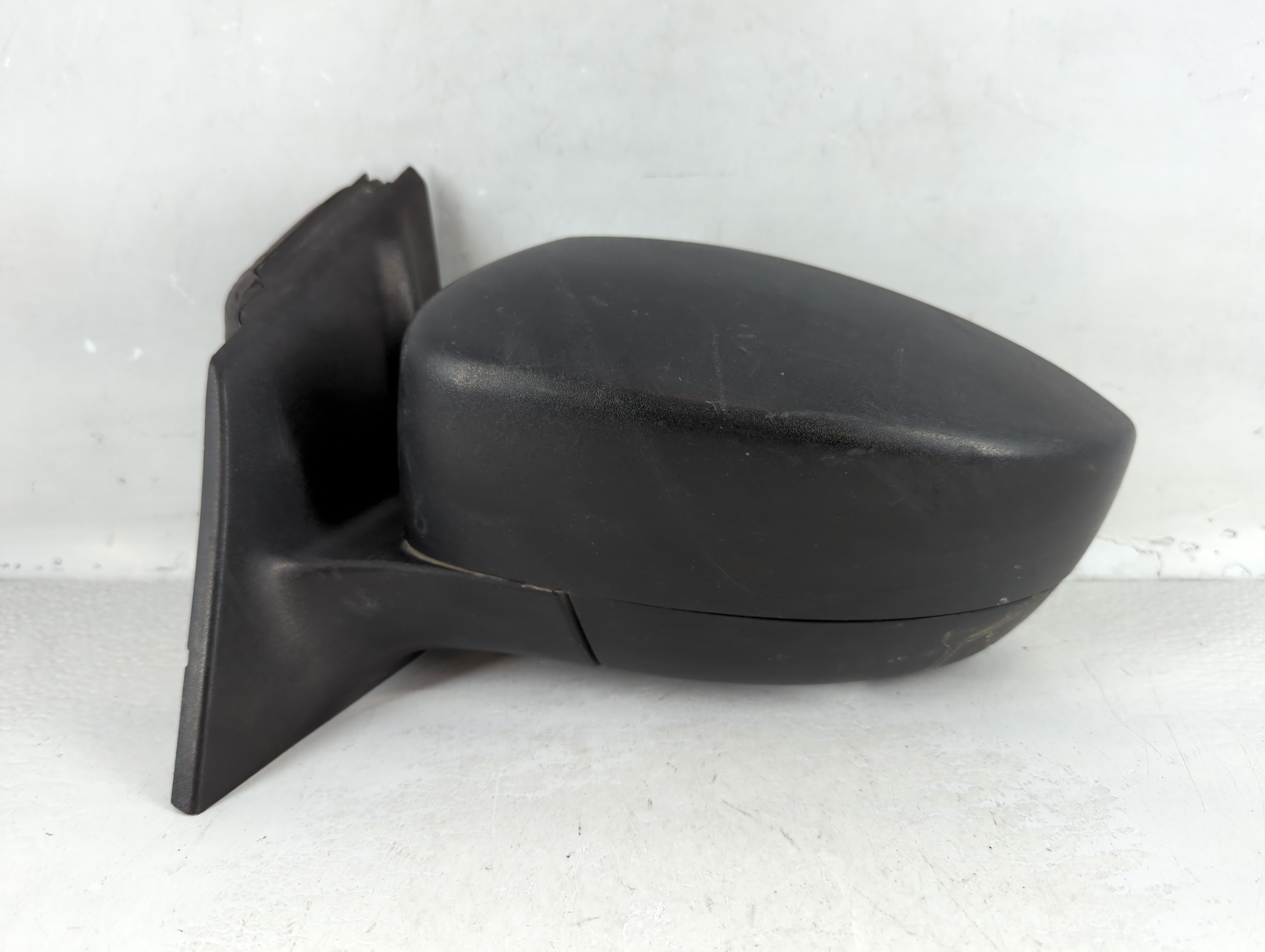 2015-2018 Ford Focus Driver Left Side View Power Door Mirror Black 880343 - Oemusedautoparts1.com