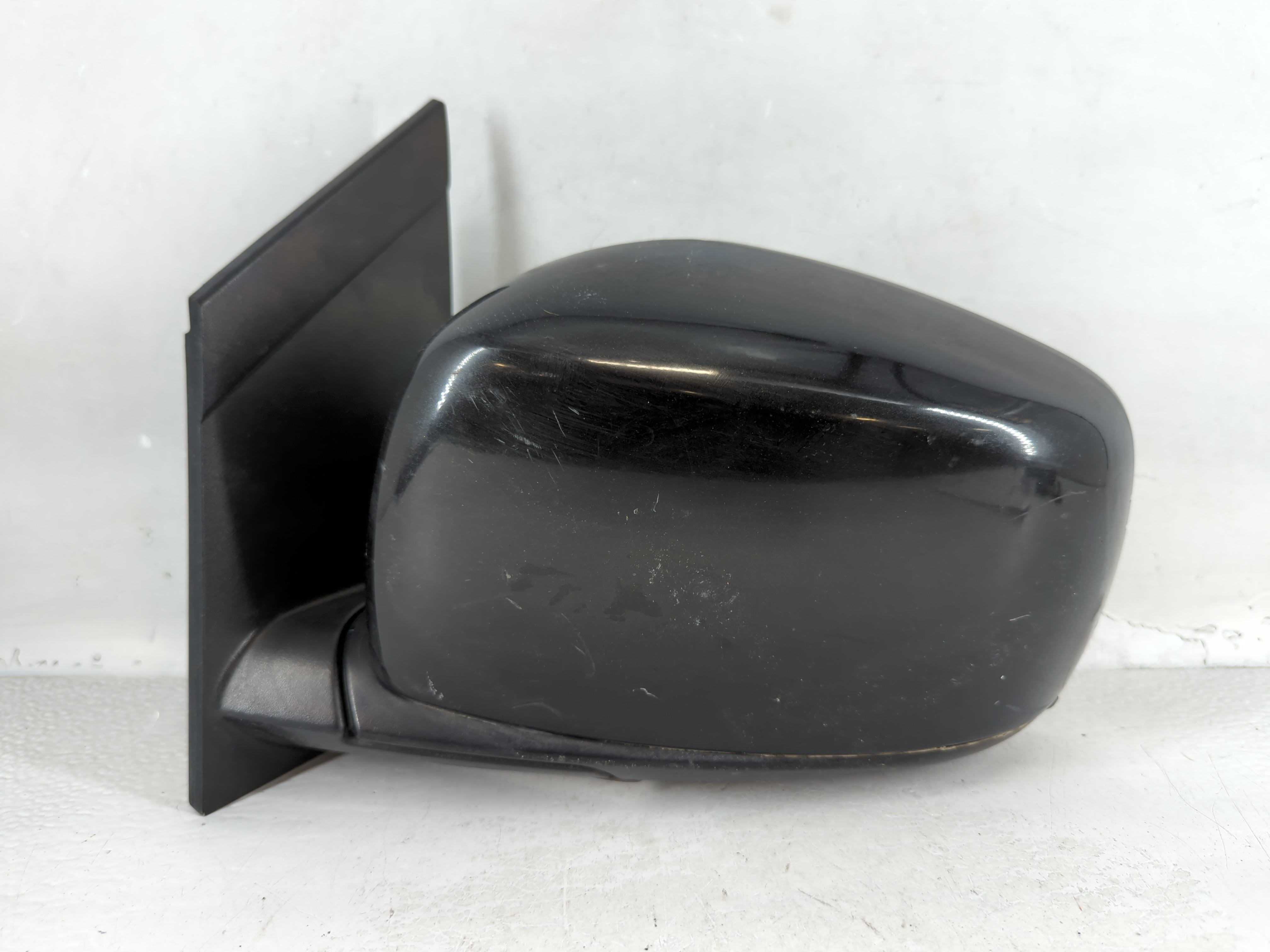 Picture of Dodge Caravan Driver Left Side View Power Door Mirror Black 880362