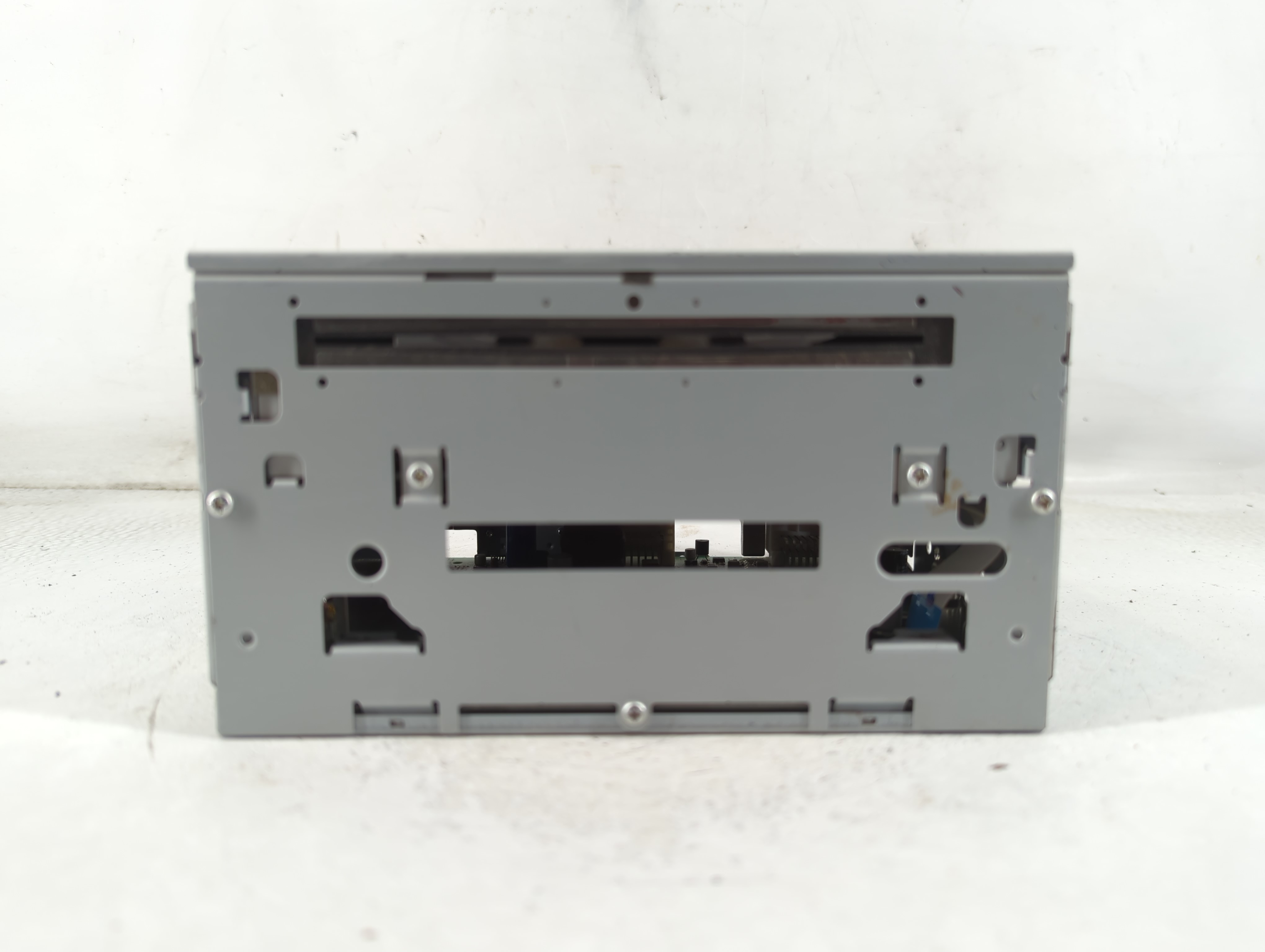 2008-2013 Mitsubishi Outlander Am Fm Cd Player Radio Receiver 880367 - Oemusedautoparts1.com
