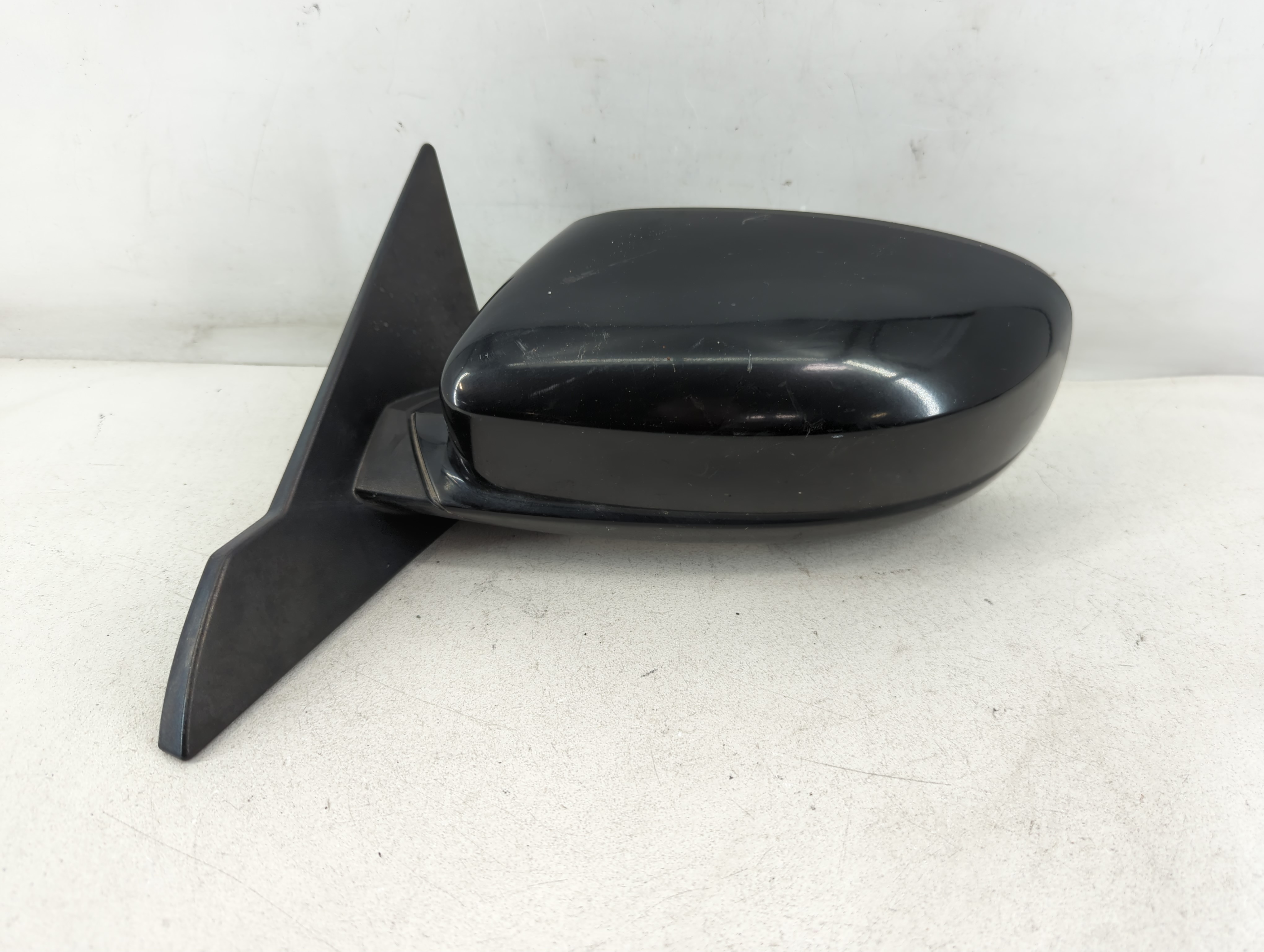 2011-2014 Chrysler 200 Driver Left Side View Power Door Mirror Black 880388 - Oemusedautoparts1.com