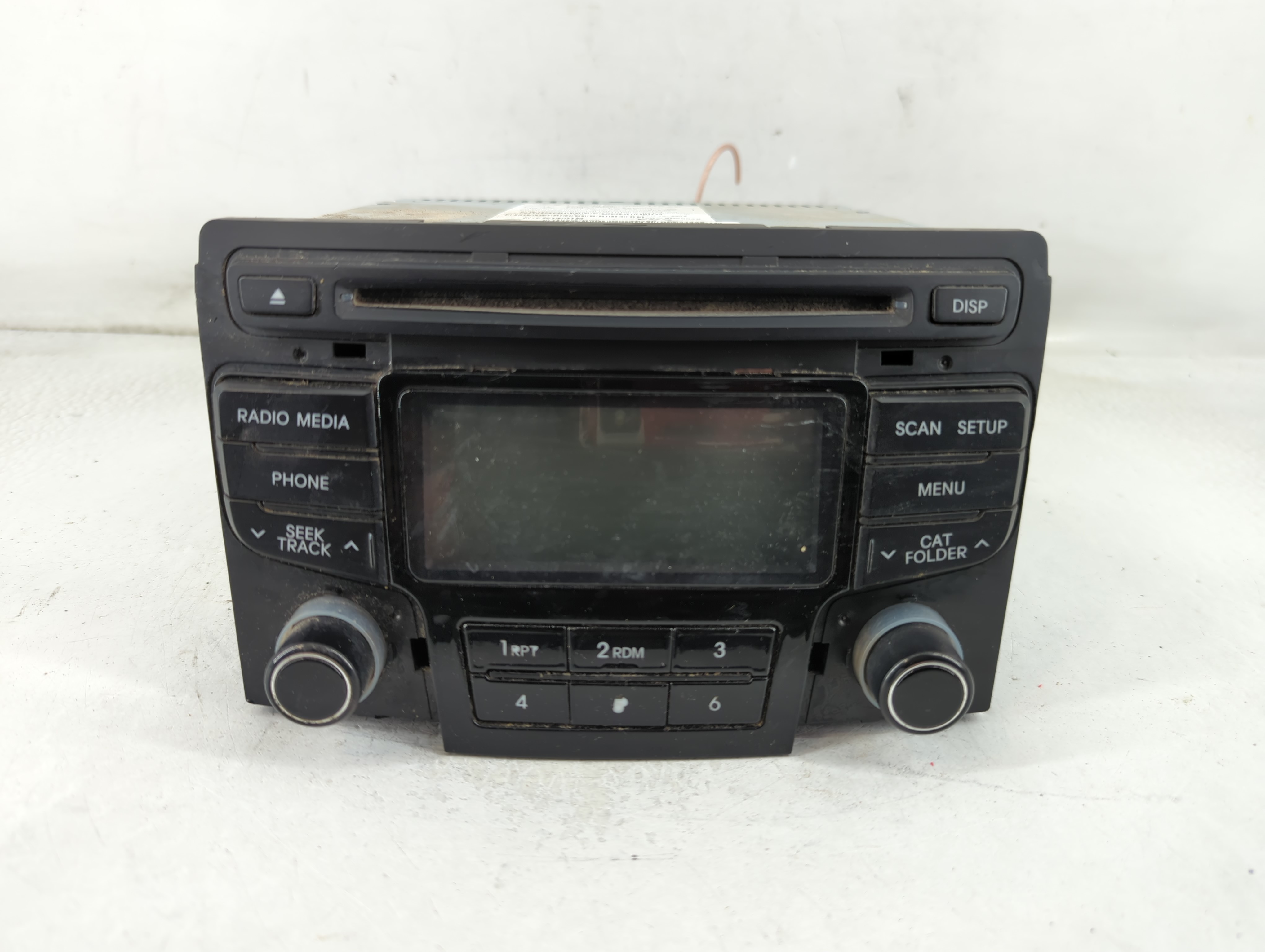 2012-2015 Hyundai Sonata Am Fm Cd Player Radio Receiver 880424 - Oemusedautoparts1.com
