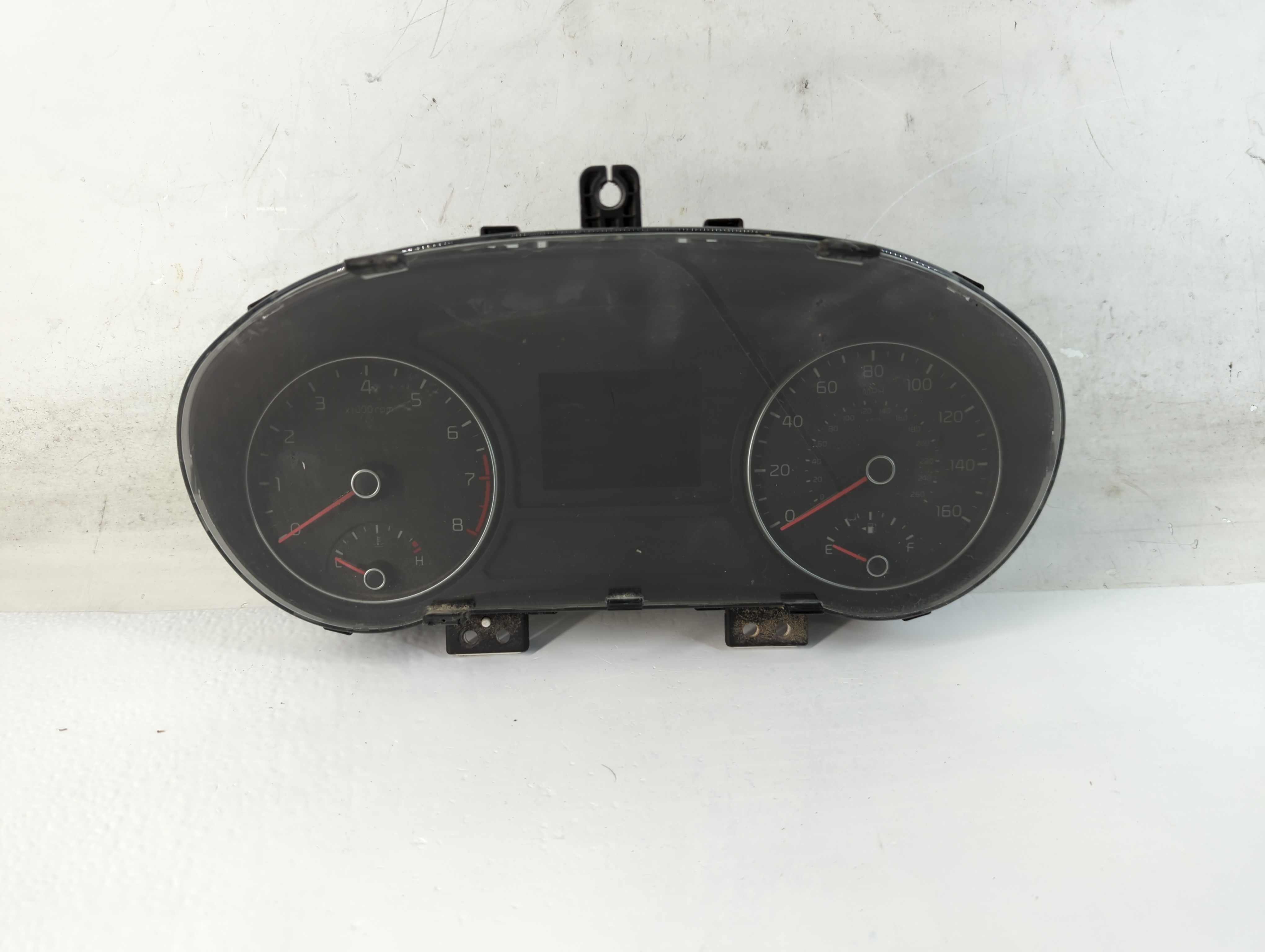 2016-2018 Kia Optima Speedometer Instrument Cluster Gauges 94001-d5000 880450 - Oemusedautoparts1.com