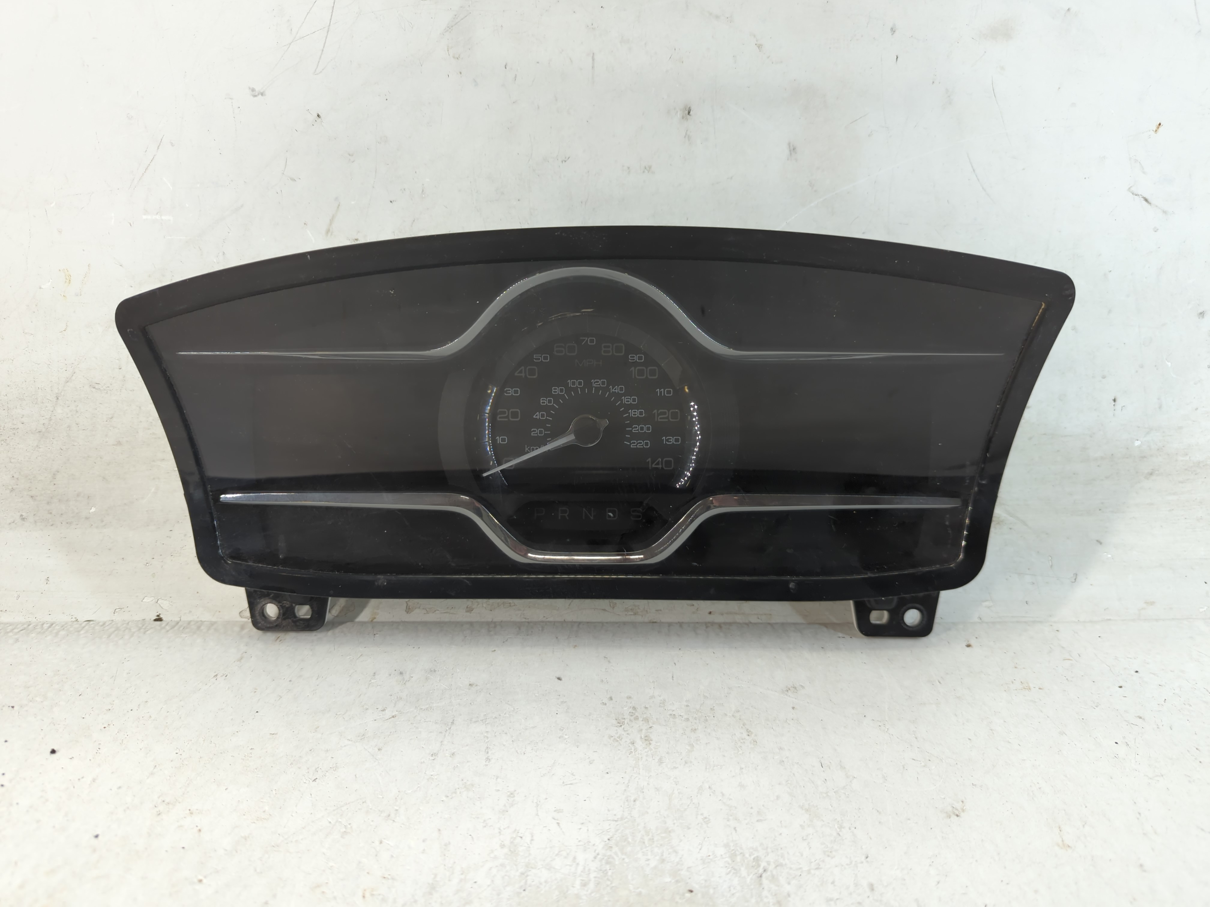 2014-2014 Lincoln Mks Speedometer Instrument Cluster Gauges Ea5t-10849-ce 880520 - Oemusedautoparts1.com