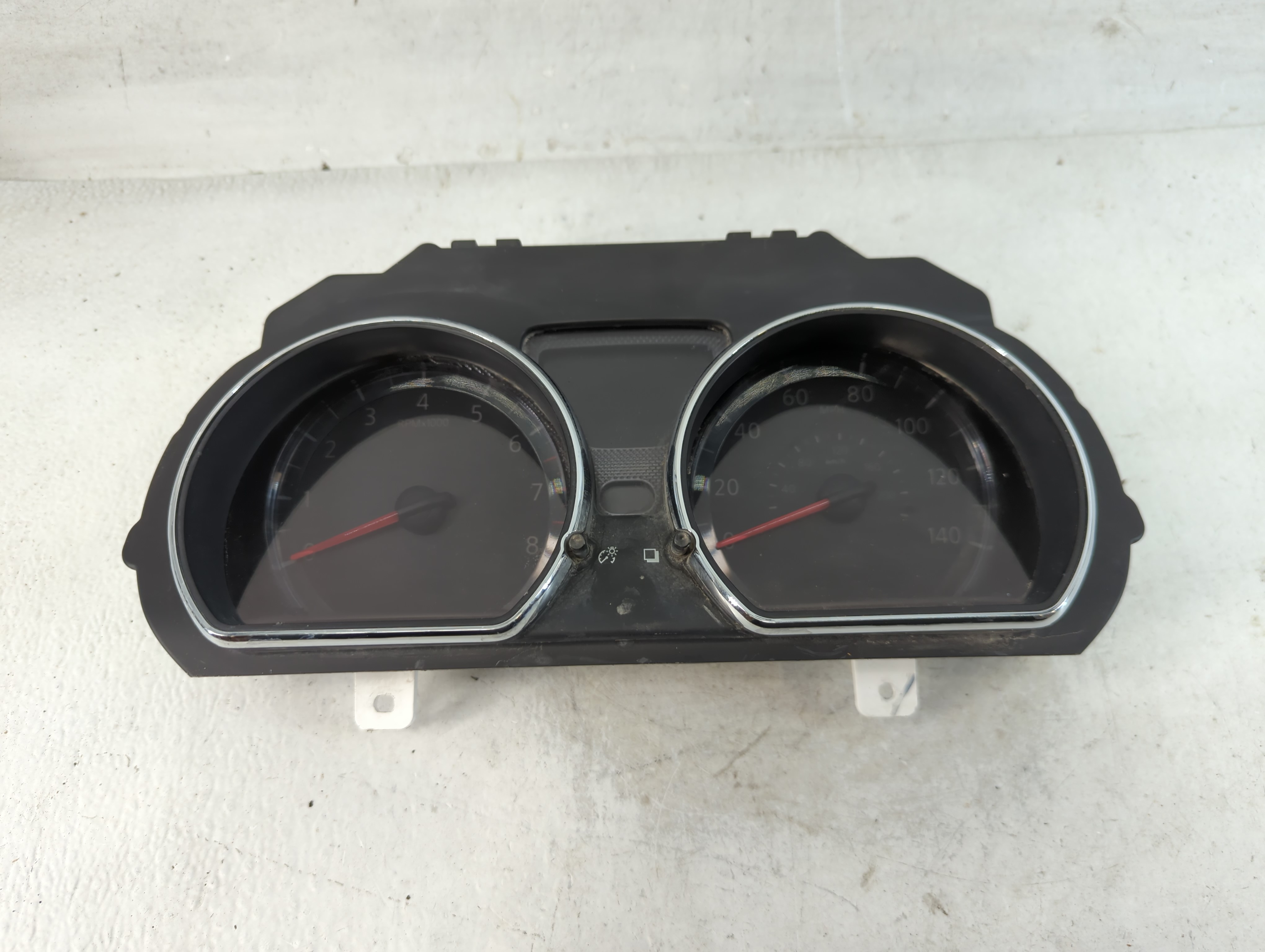 2013-2013 Nissan Versa Speedometer Instrument Cluster Gauges 248109ka0a 880526 - Oemusedautoparts1.com