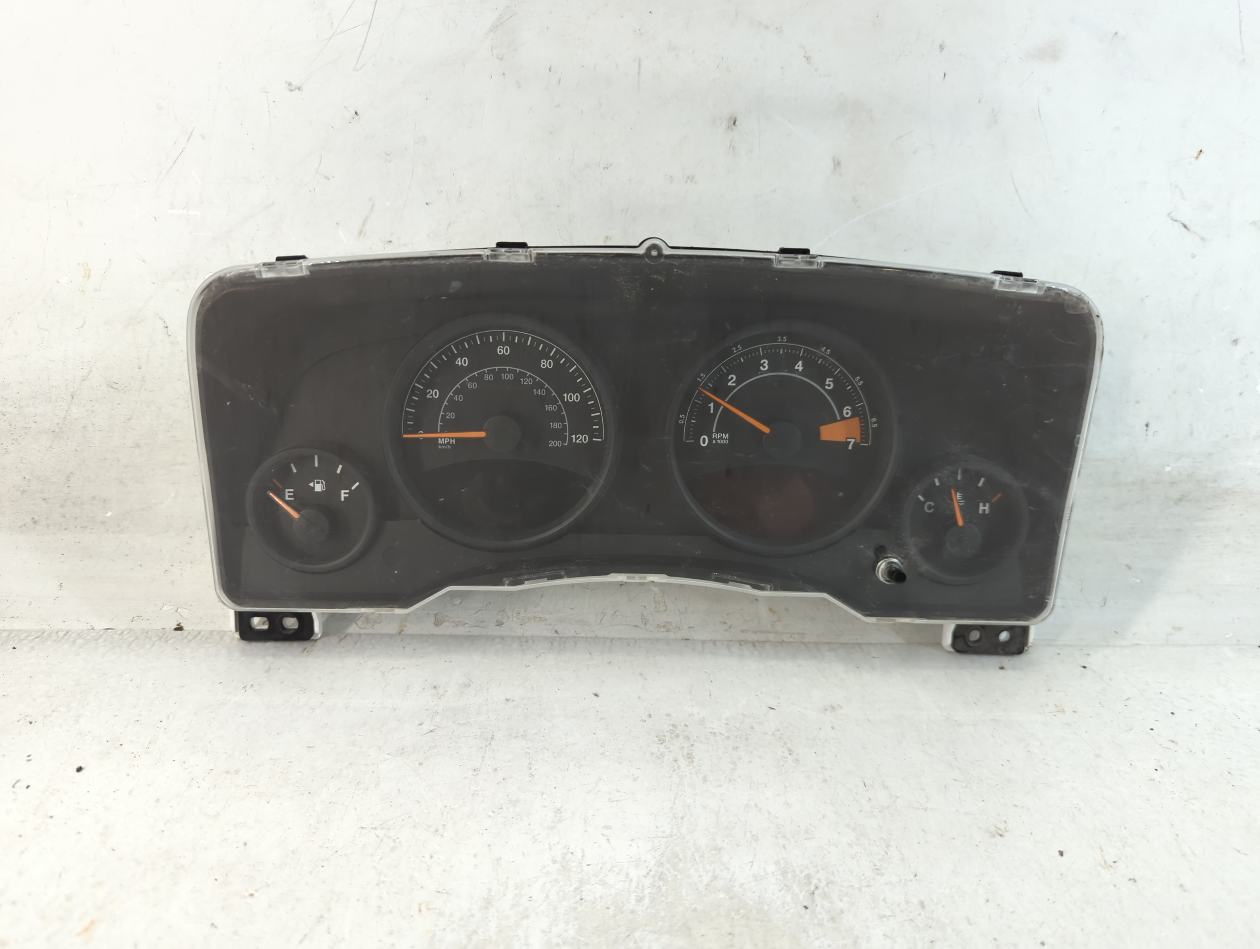 Picture of 2014-2014 Jeep Patriot Speedometer Instrument Cluster Gauges 56054258ae 880547